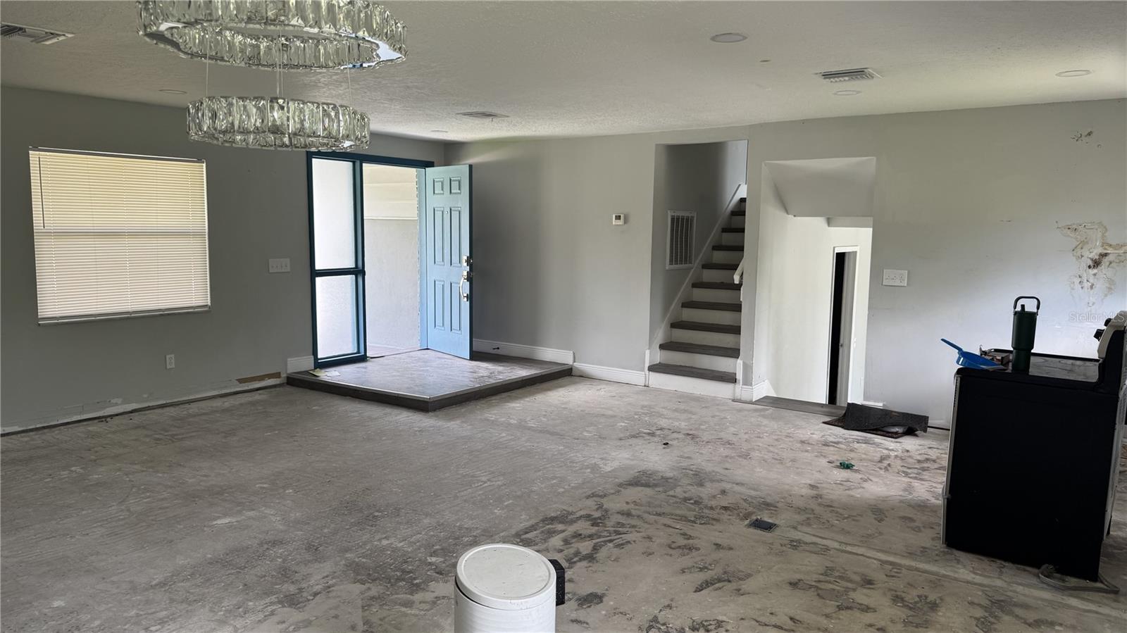 2189 SUSSEX ROAD photo 3