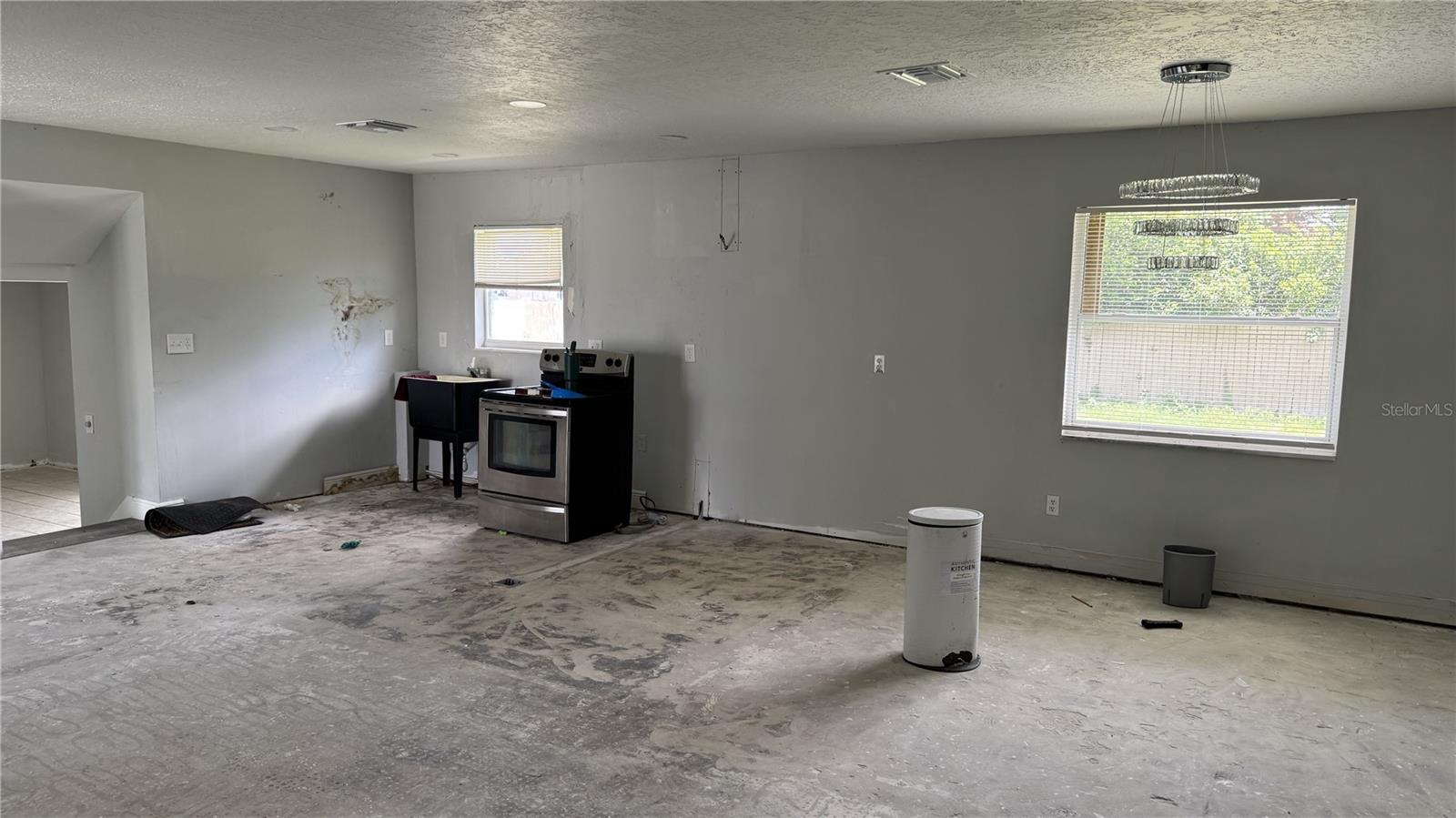 2189 SUSSEX ROAD photo 5