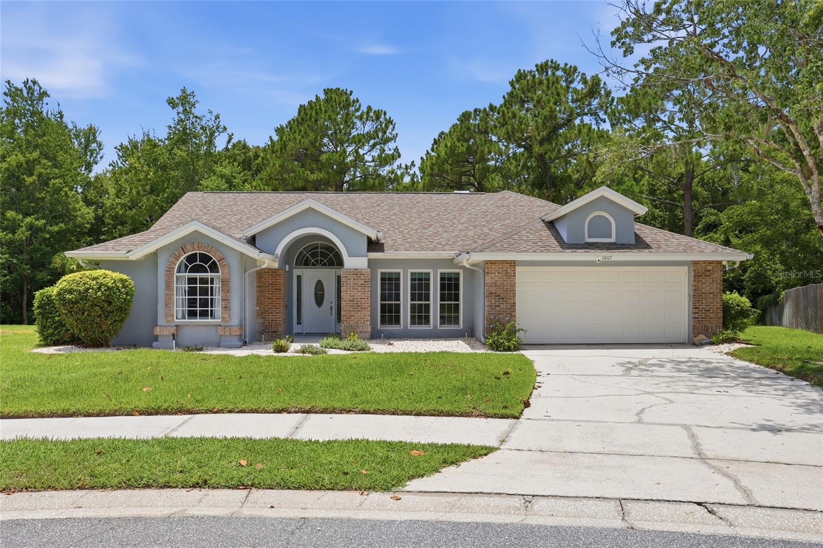 1007 EAGENS CREEK COURT