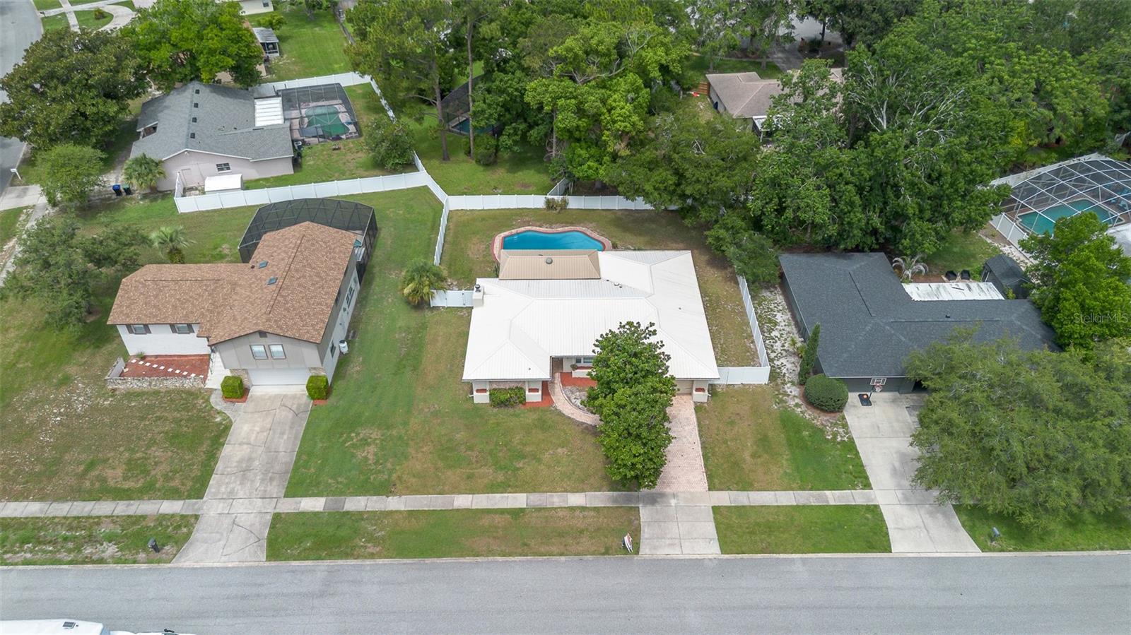 8208 TANSY DRIVE photo 2
