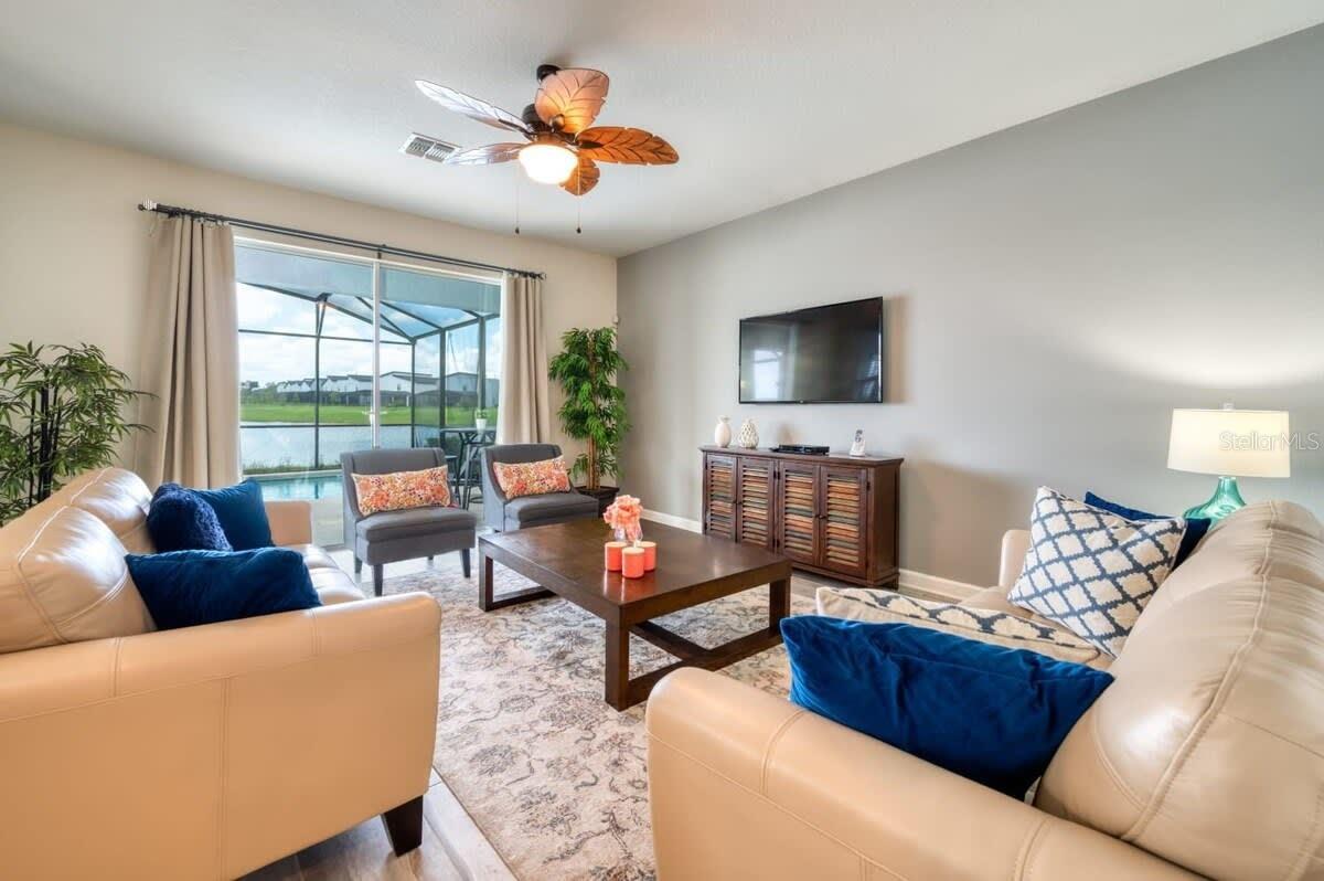 4793 Kings Castle Circle — photo 4 of 51
