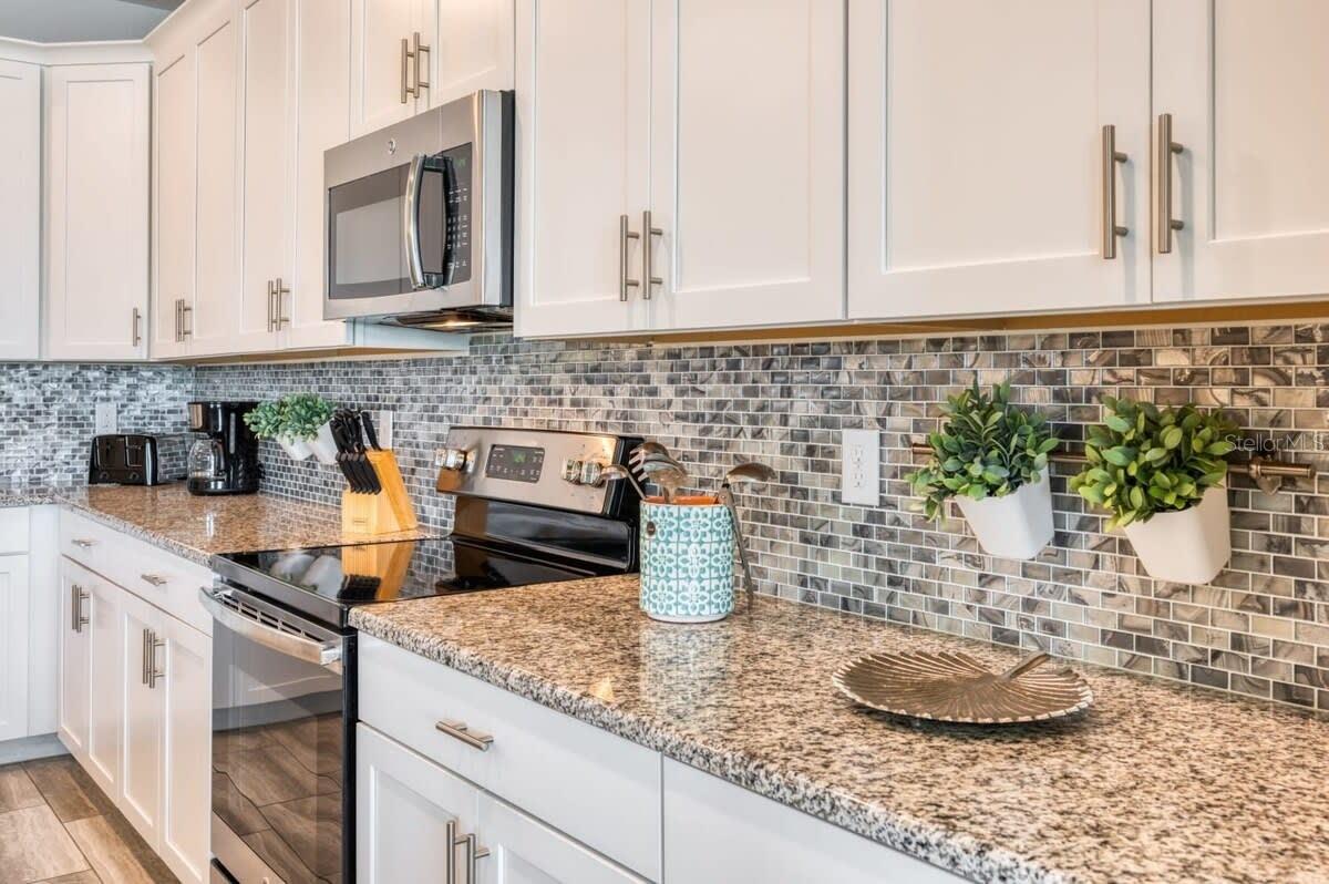 4793 Kings Castle Circle — photo 8 of 51