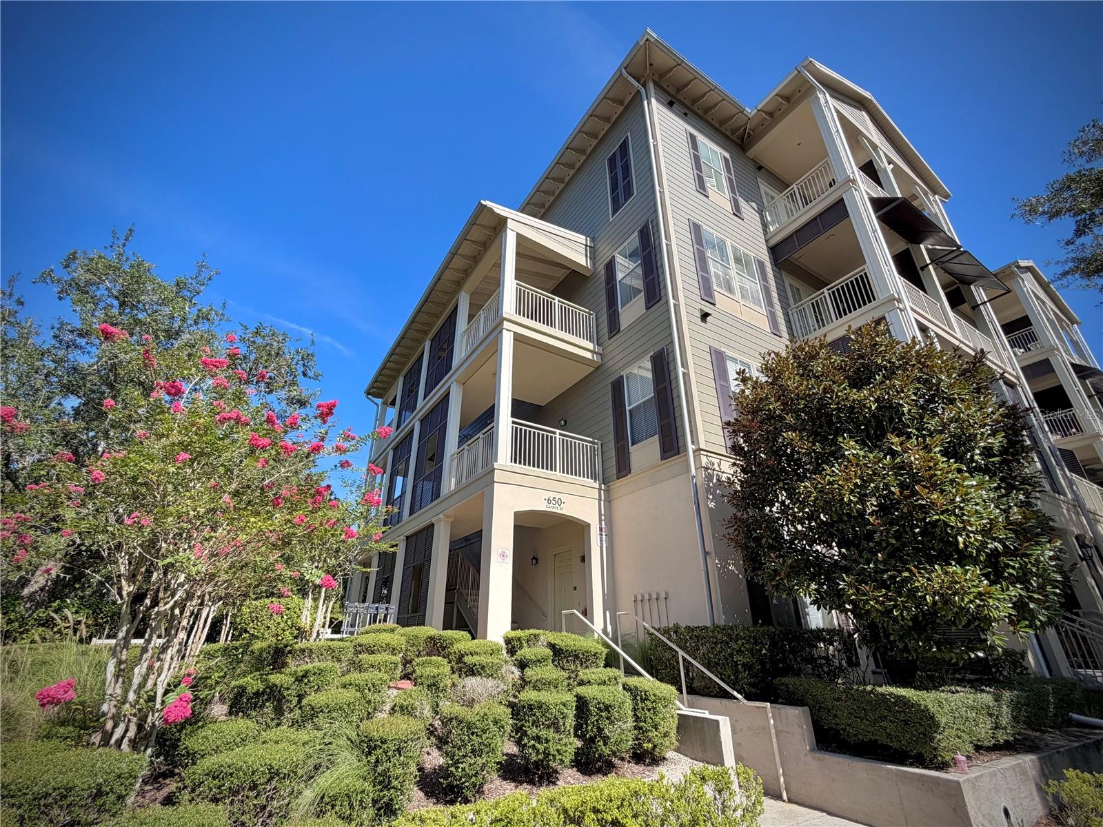 650 CAMPUS STREET
