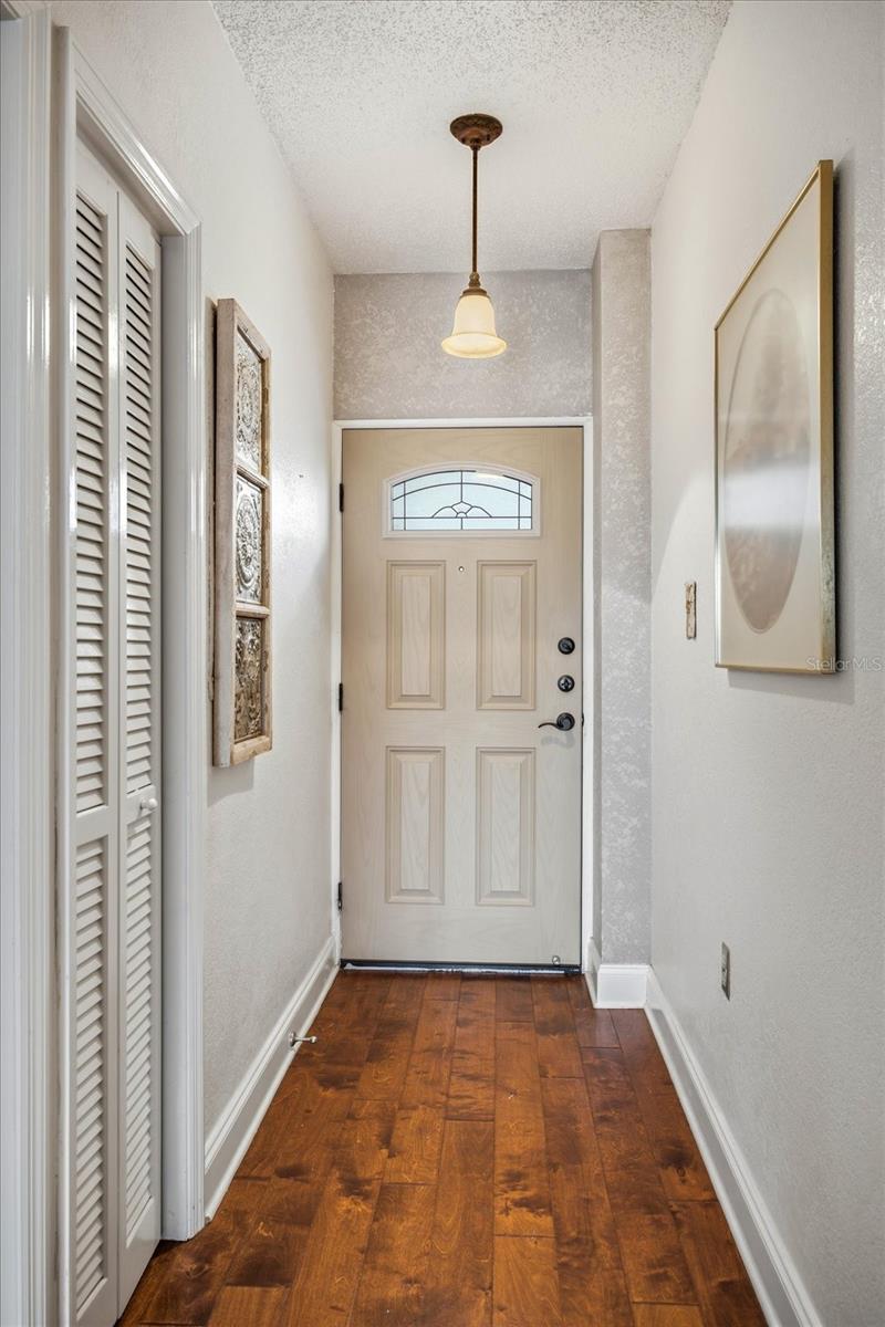 401 E ROBINSON STREET #304 photo 3