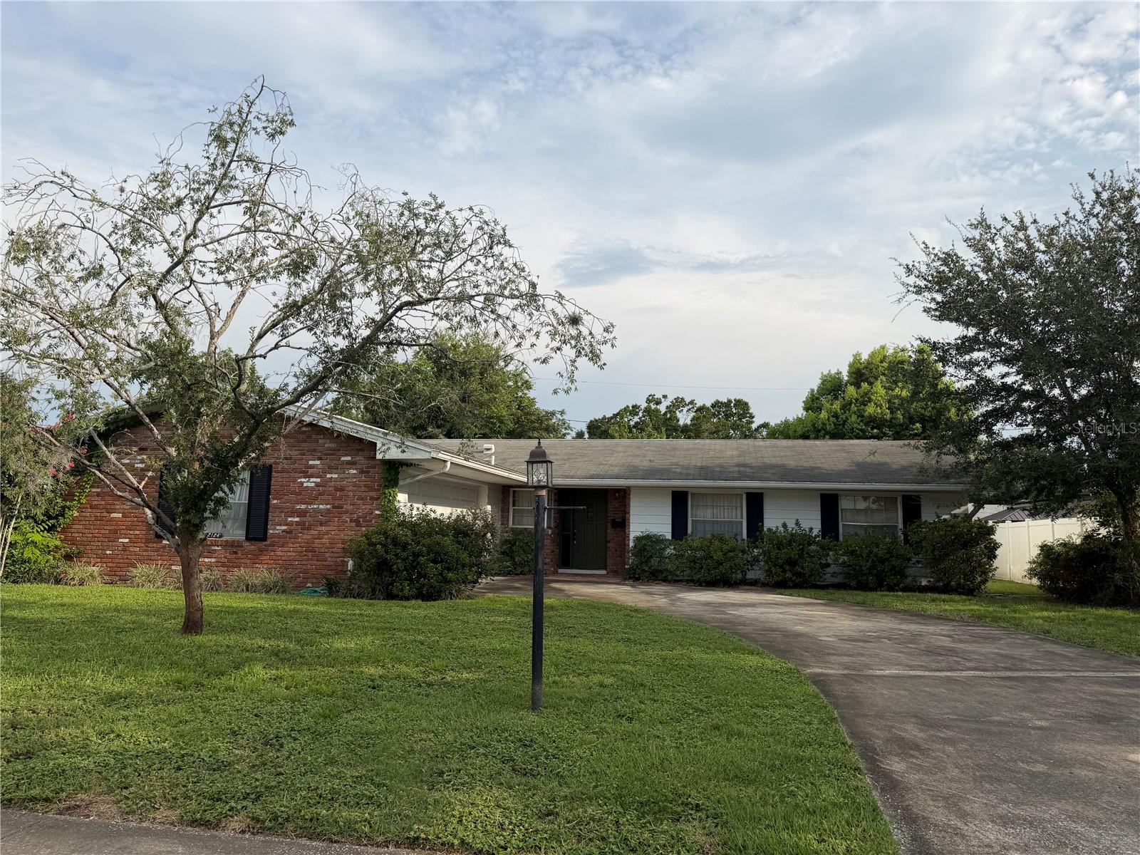 2124 MISCINDY PLACE