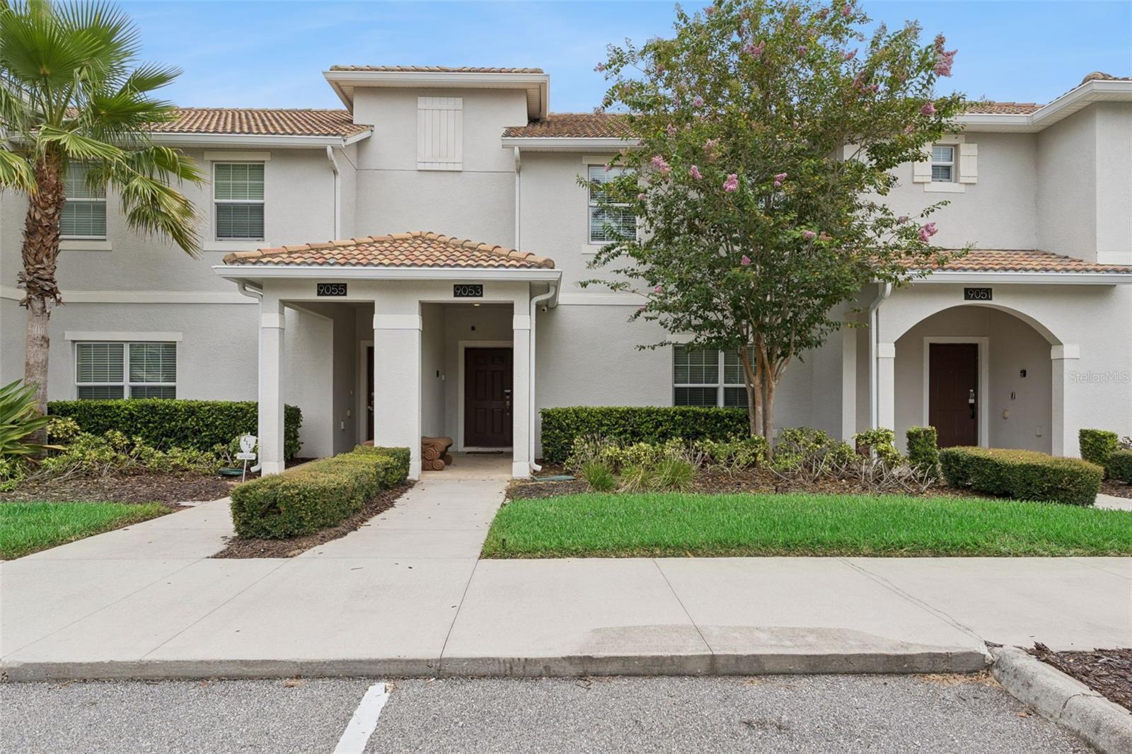 9053 DOGLEG DRIVE