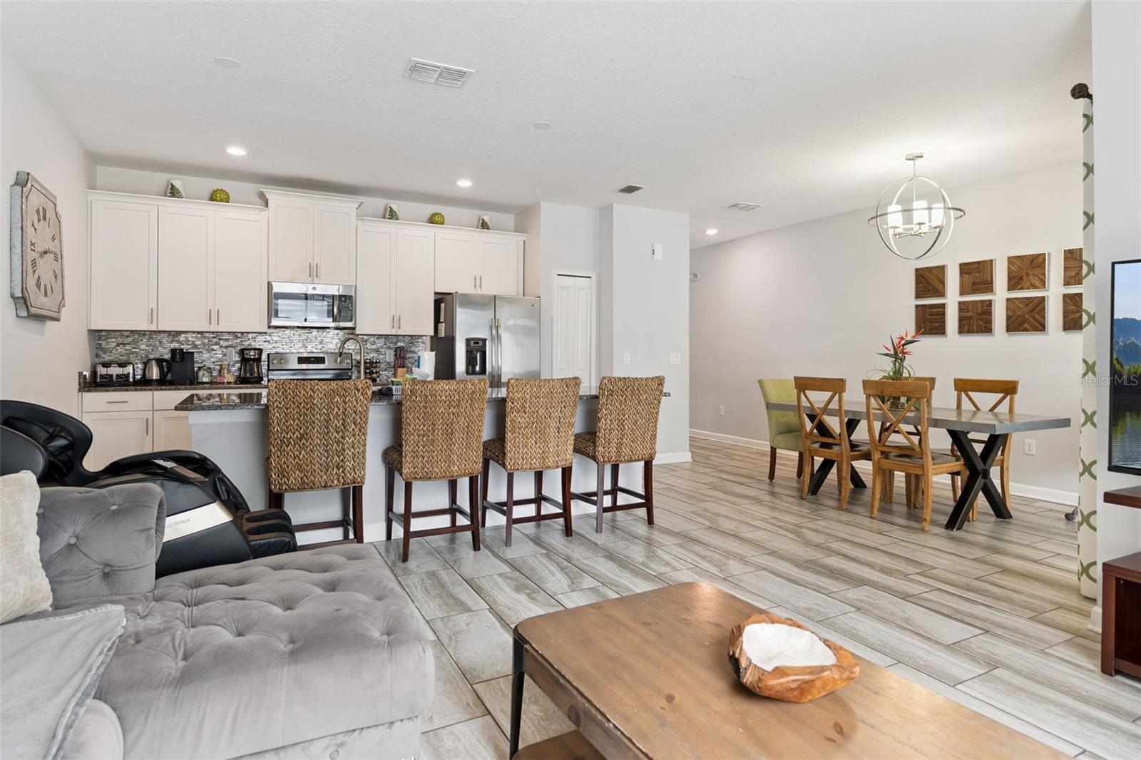 9053 DOGLEG DRIVE photo 5