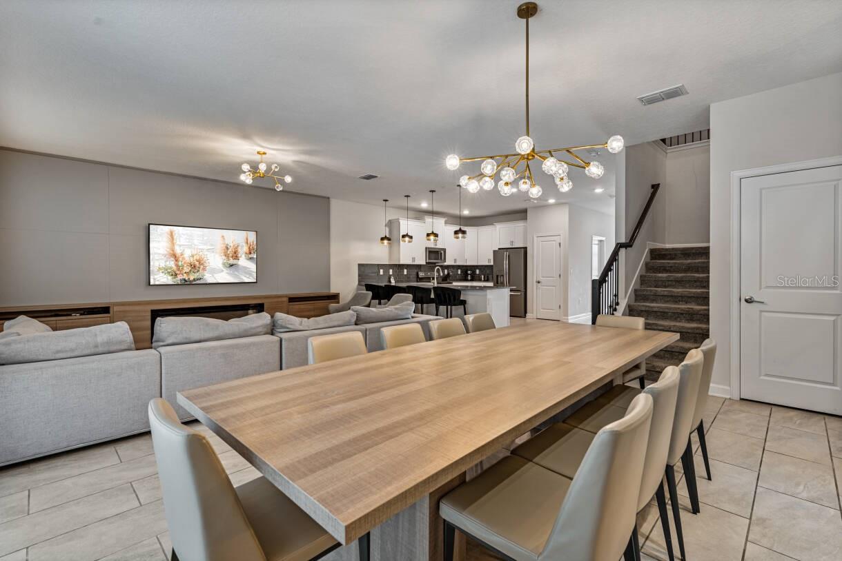 2830 Storey Cove Avenue — photo 8 of 44