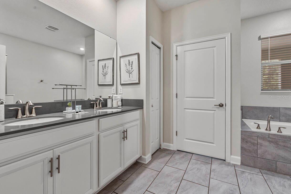 2830 Storey Cove Avenue — photo 30 of 44