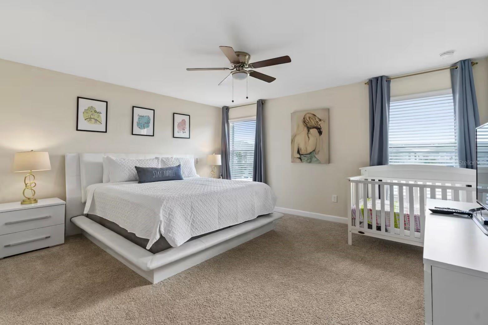 4700 Sleepy Hollow Drive — photo 13 of 41