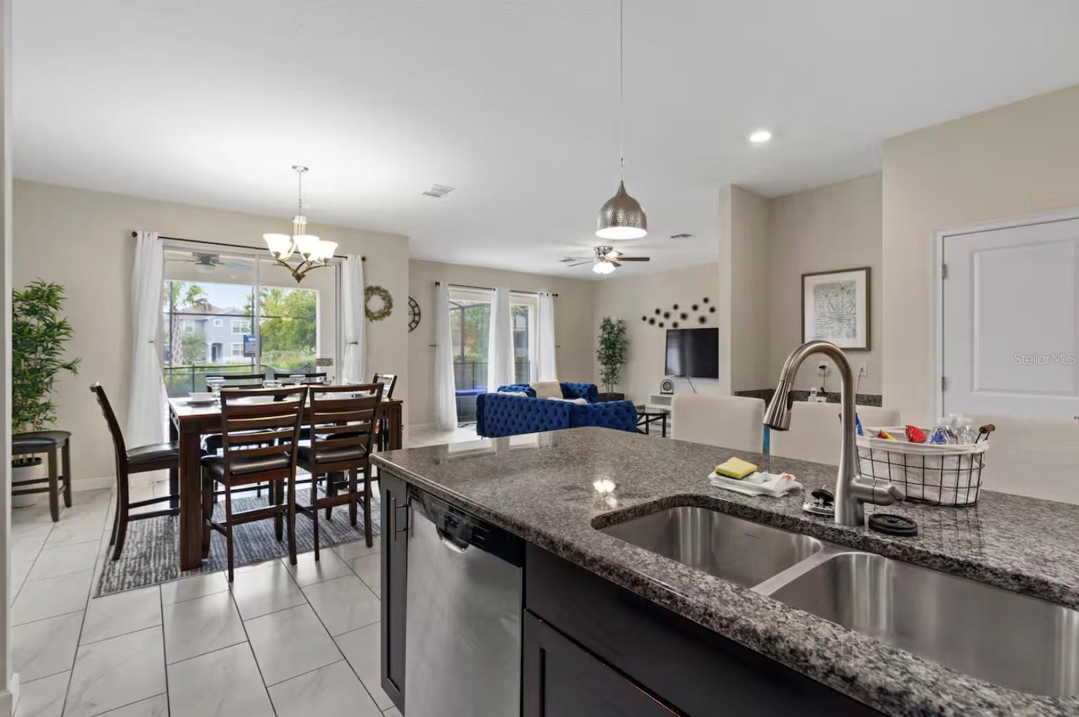 4700 Sleepy Hollow Drive — photo 21 of 41