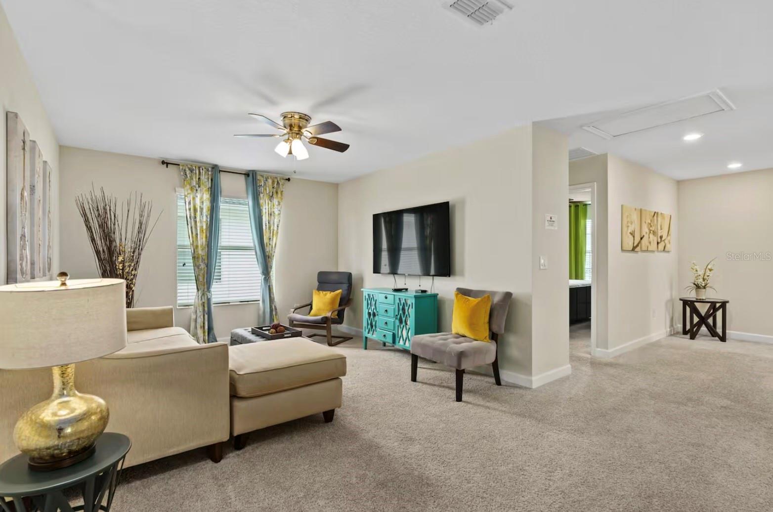 4700 Sleepy Hollow Drive — photo 31 of 41