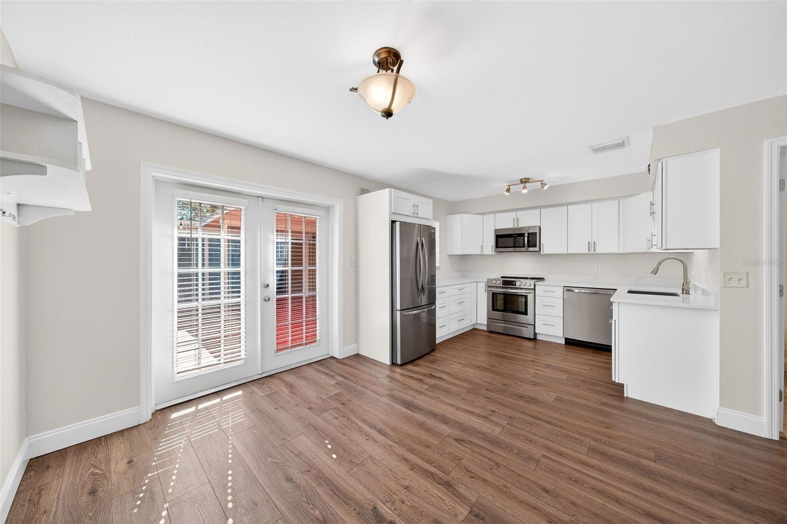 3104 HARRISON AVENUE #C 18 photo 4
