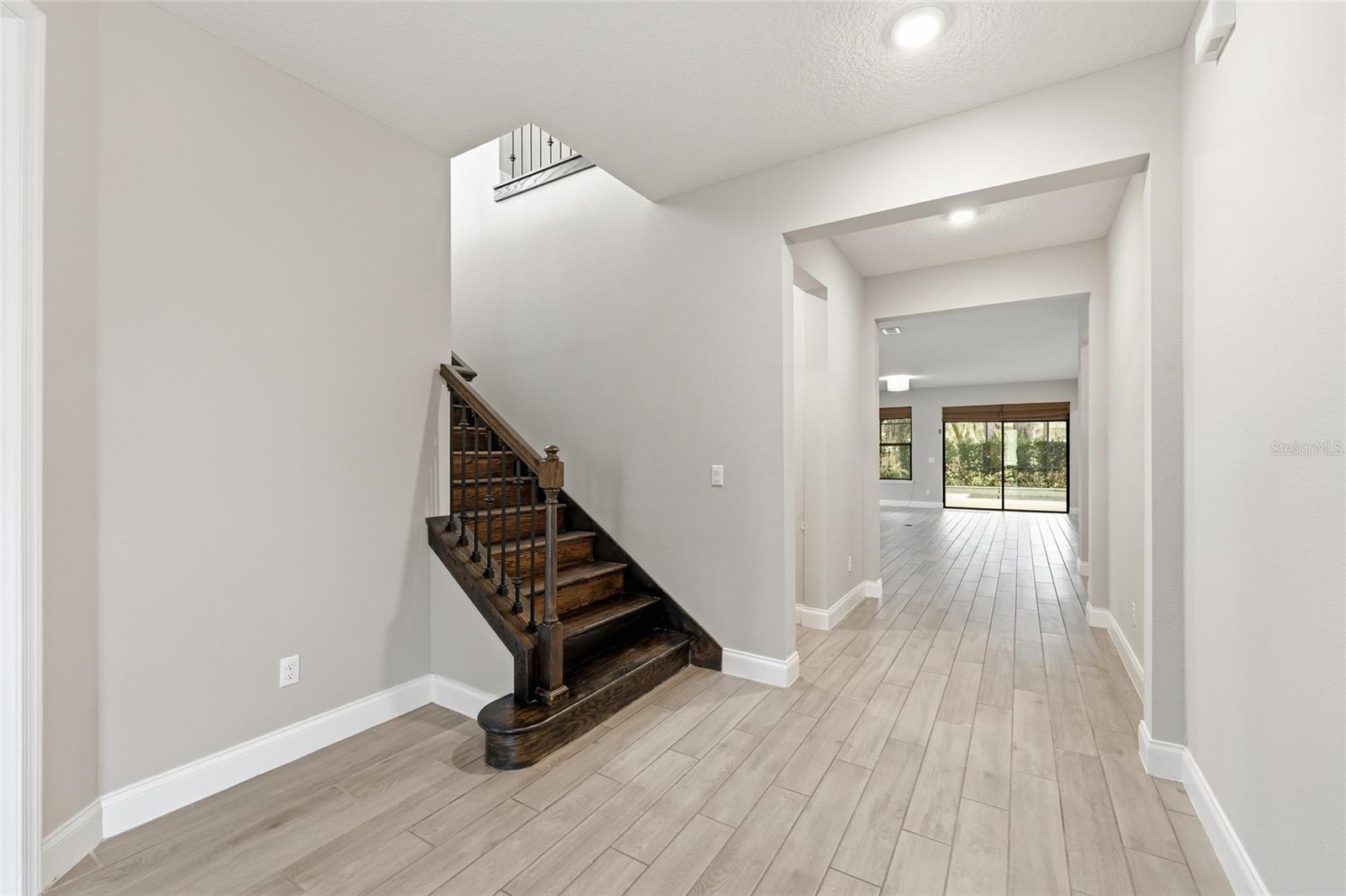 8236 PROCIDA ISLE LANE photo 2
