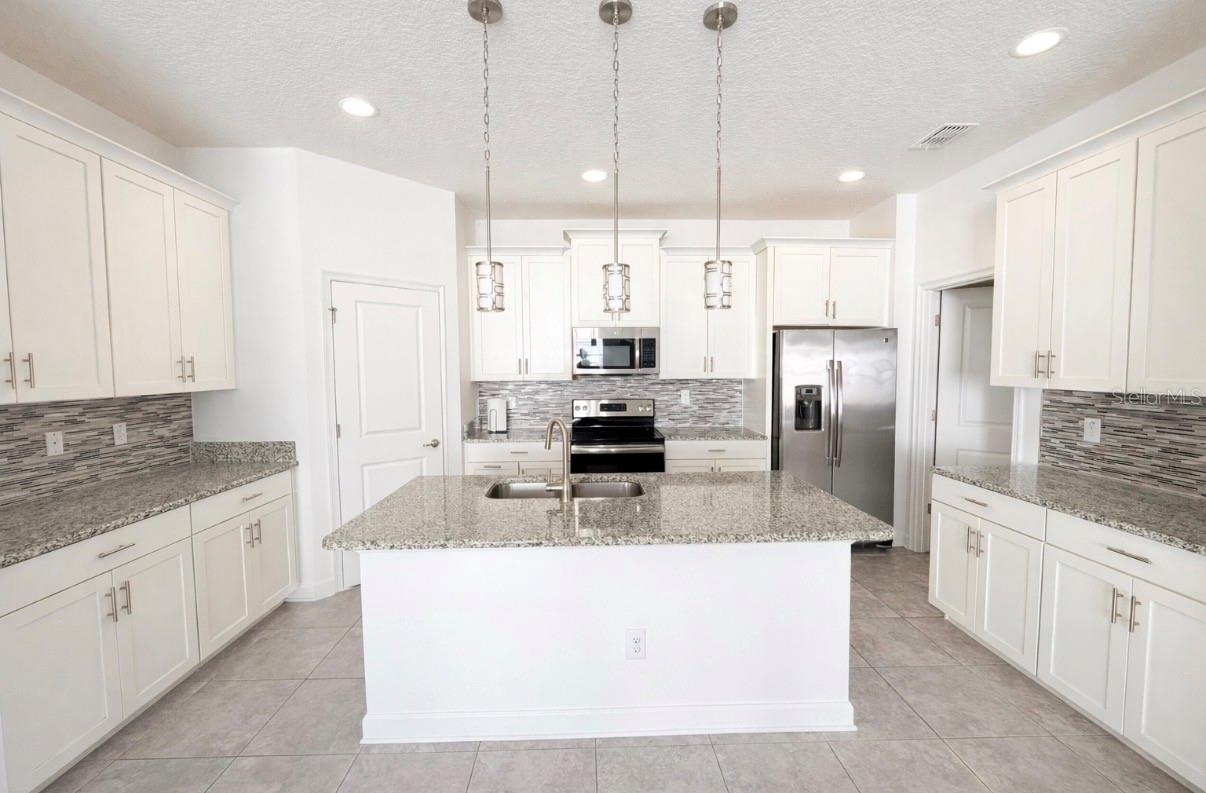 4638 Terry Town Drive — photo 7 of 15