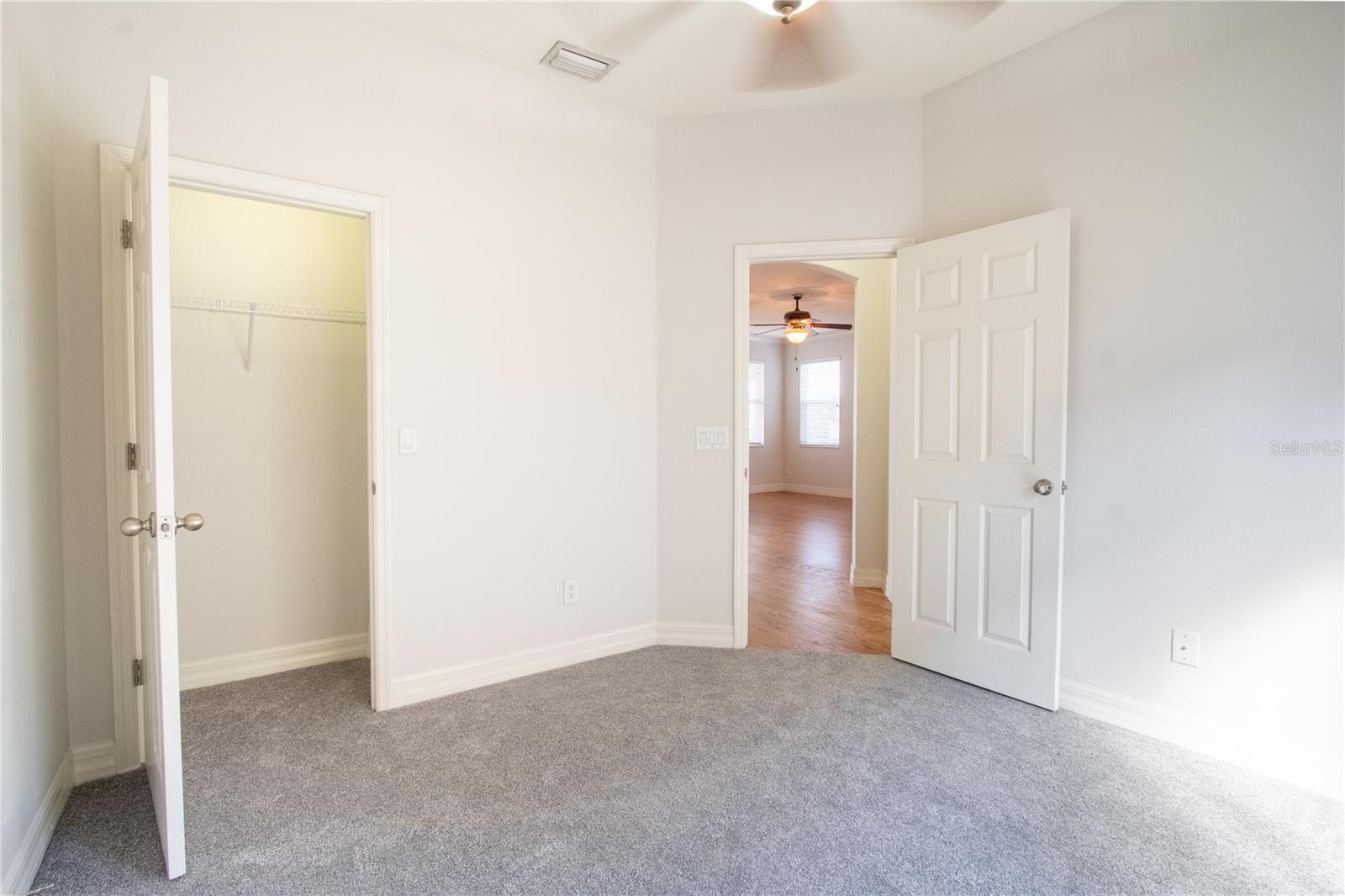 1502 PAGE AVENUE photo 4