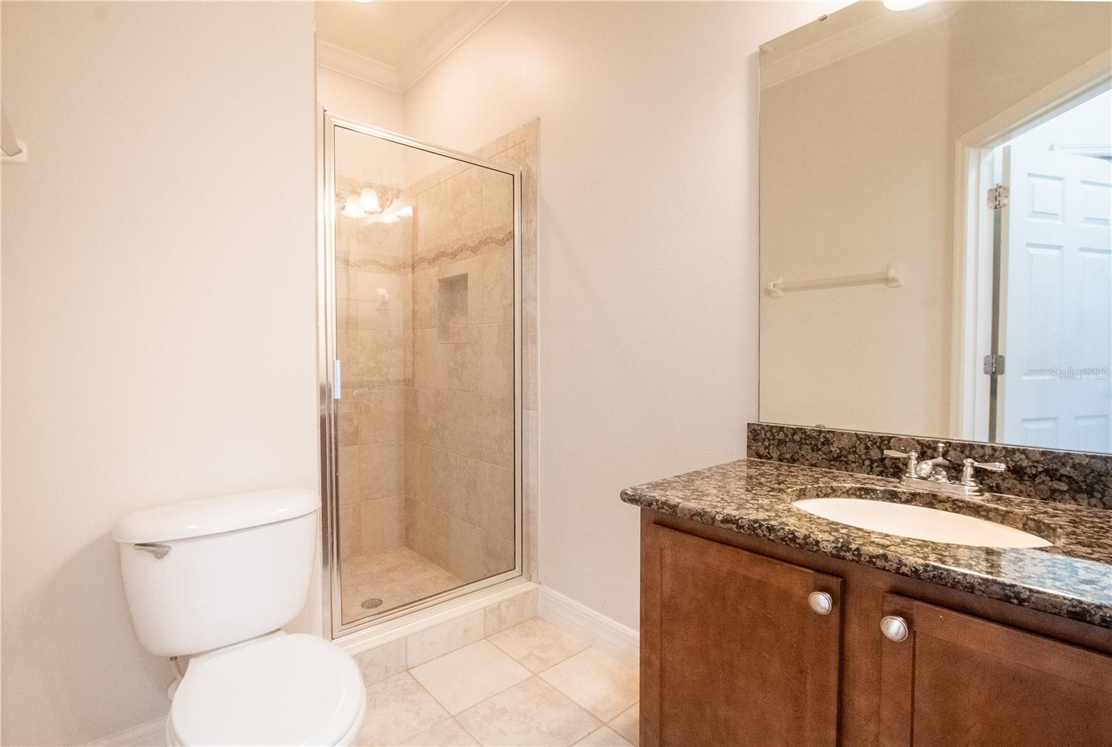 1502 PAGE AVENUE photo 5