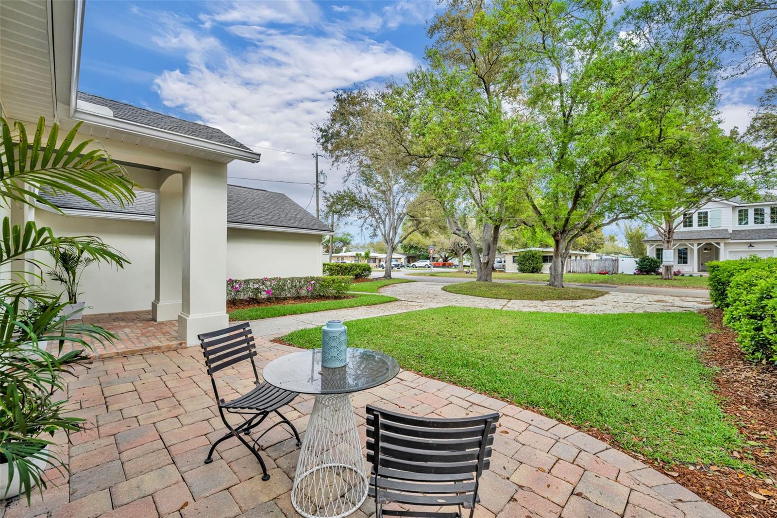 1800 MAGNOLIA AVENUE photo 3