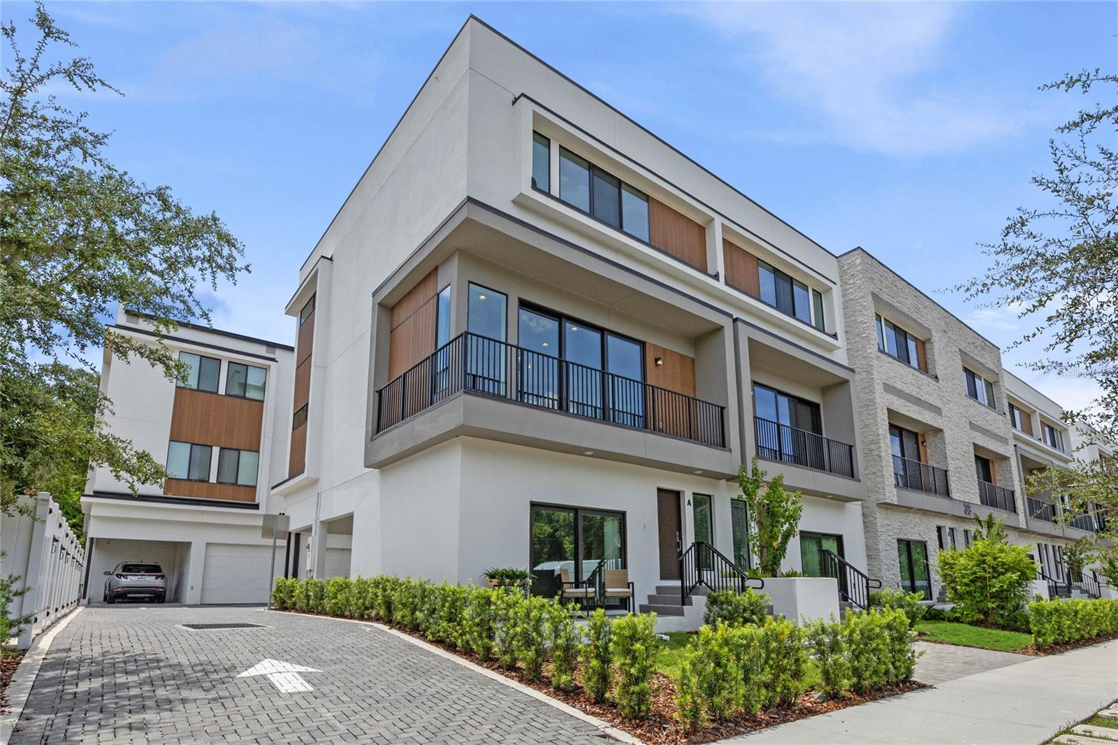 52 W HARDING STREET #A photo 2