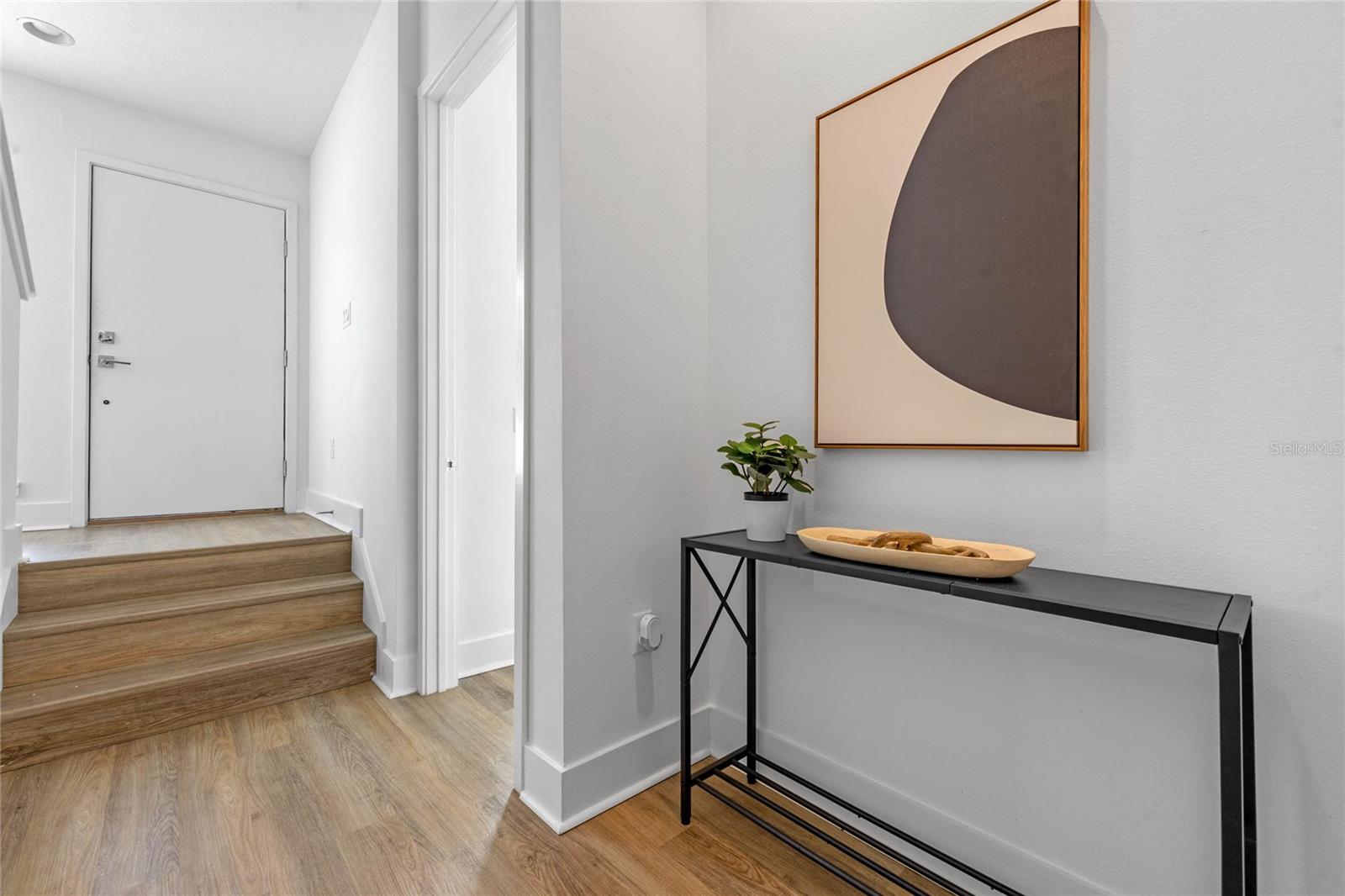 52 W HARDING STREET #A photo 5