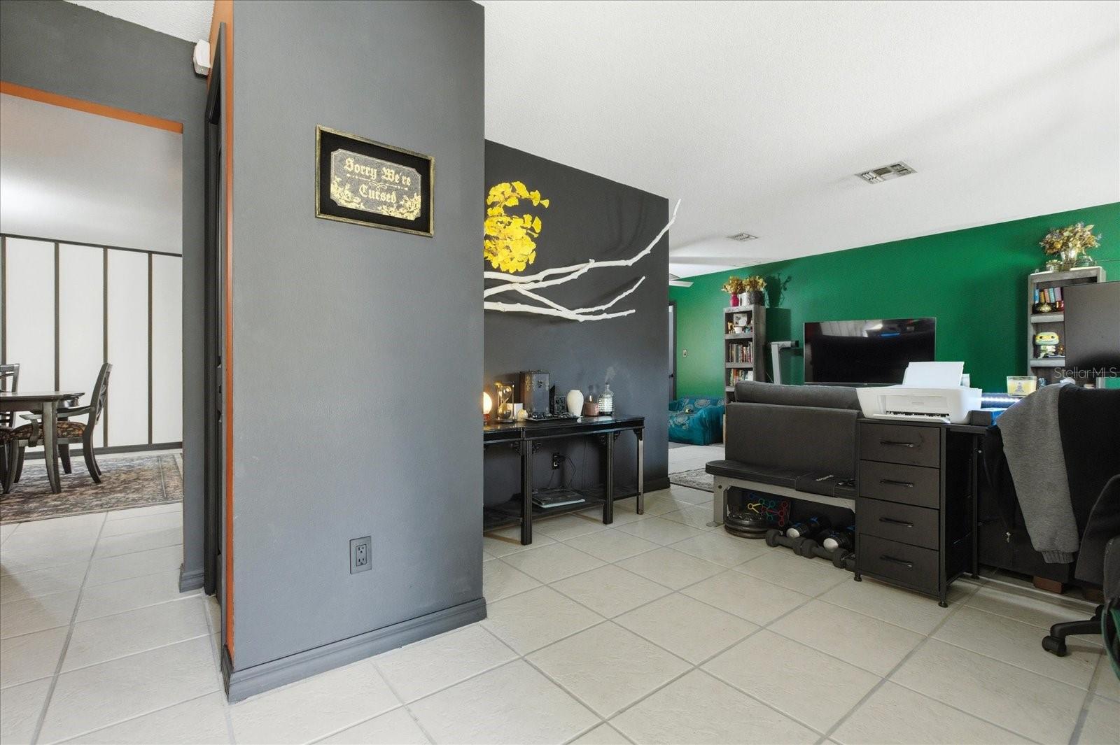 4623 CONWAY GARDENS ROAD photo 3
