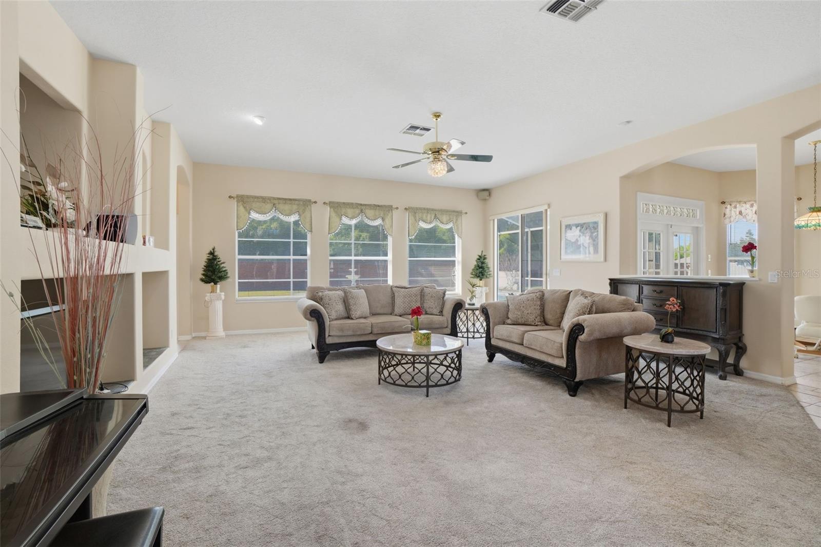 4230 CRANMORE COURT photo 4