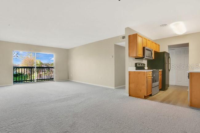 1695 LEE ROAD #D211 photo 2
