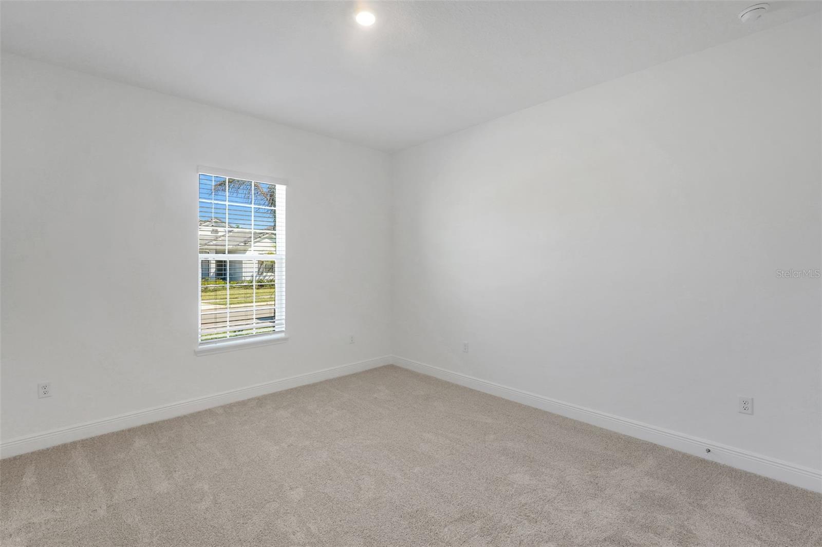 14371 CREST PALM AVENUE photo 5