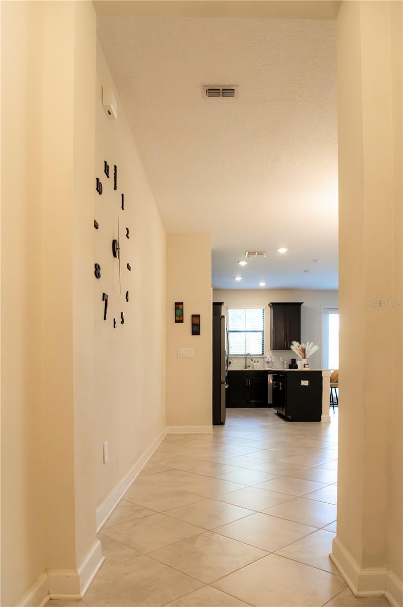 11378 WHISTLING PINE WAY photo 4