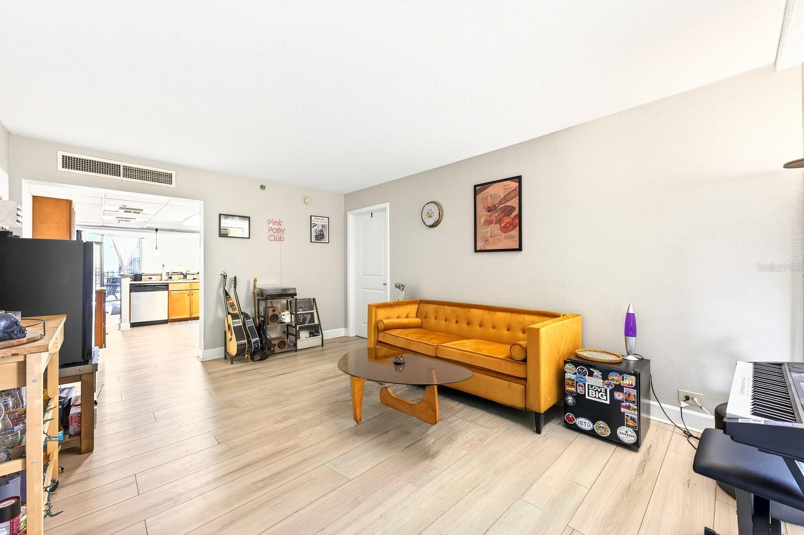 151 E WASHINGTON STREET #218 photo 5