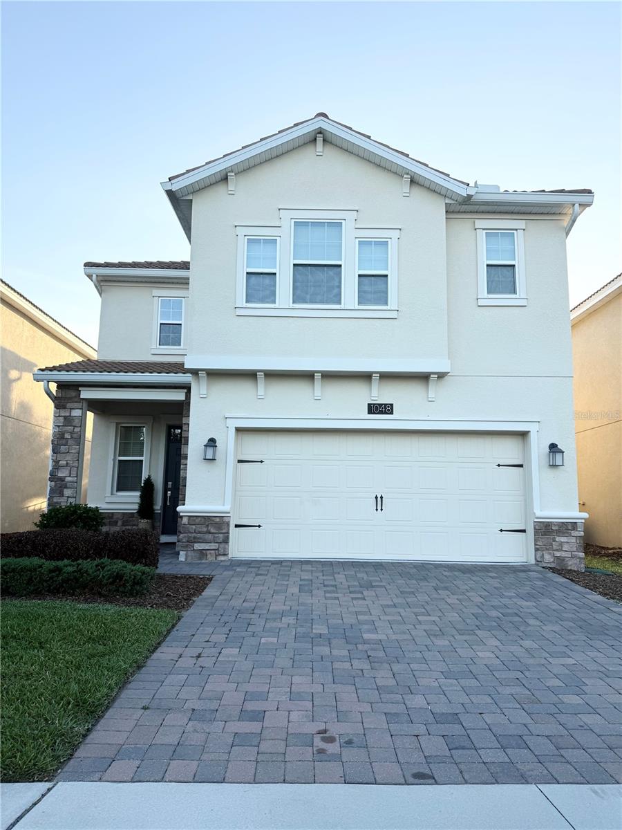 1048 DOWNSWING PLACE