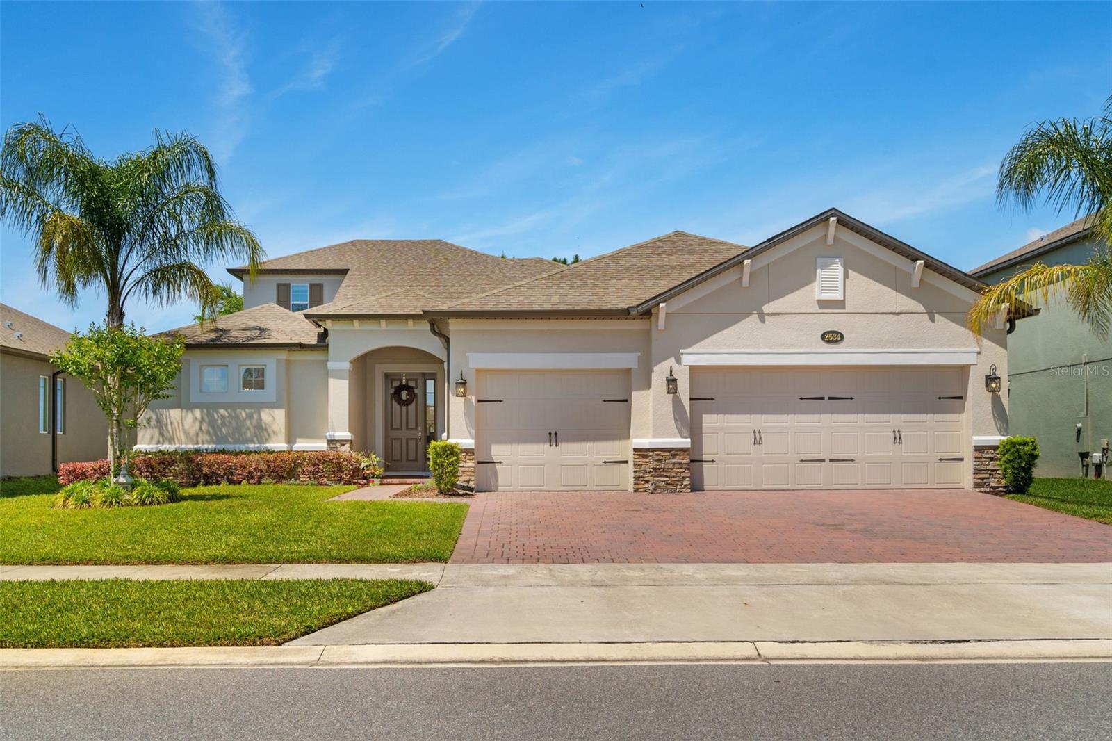 2534 CEDAR SHAKE COURT
