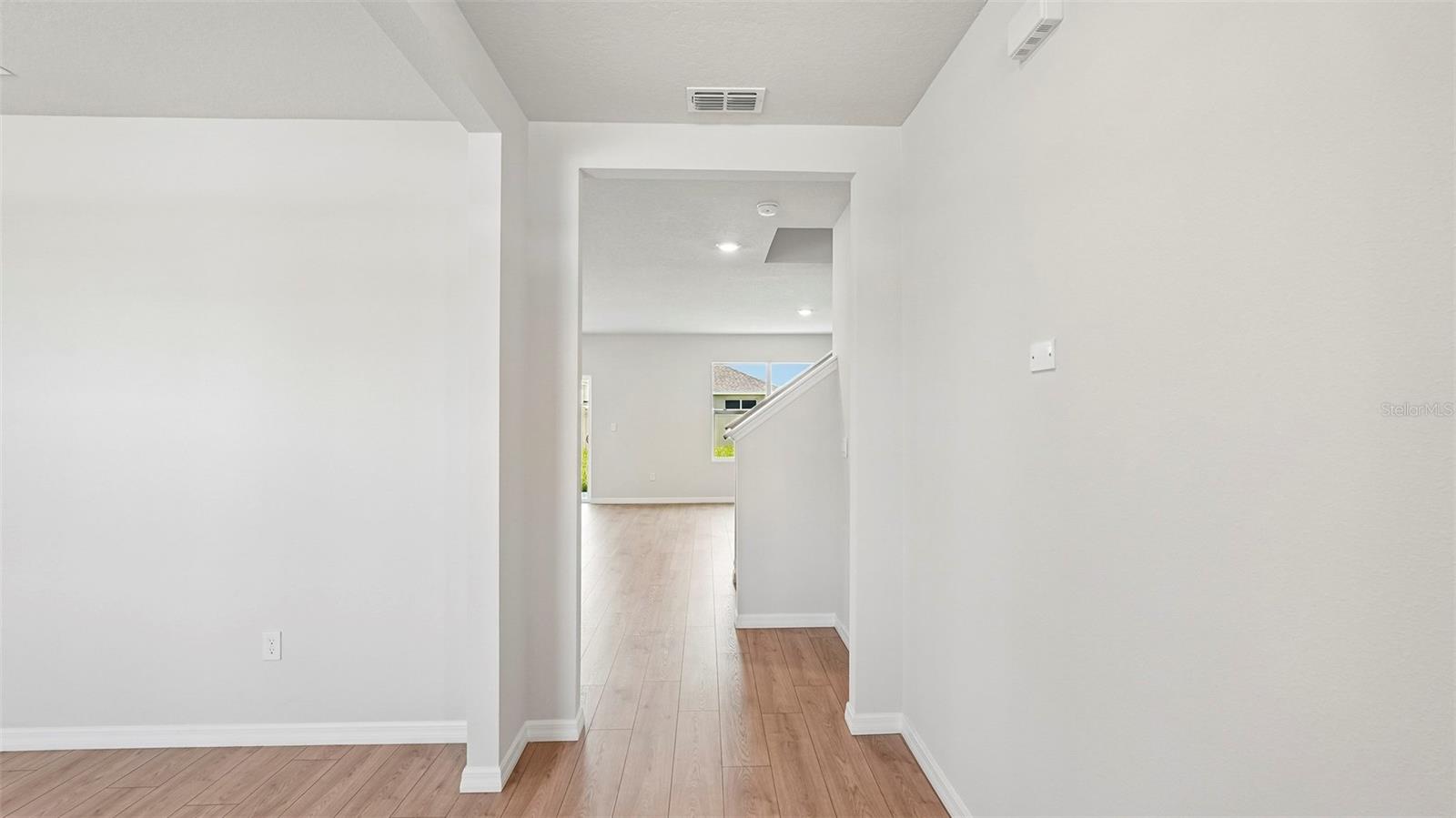 11921 MOUNTAIN ISLAND TRAIL photo 2