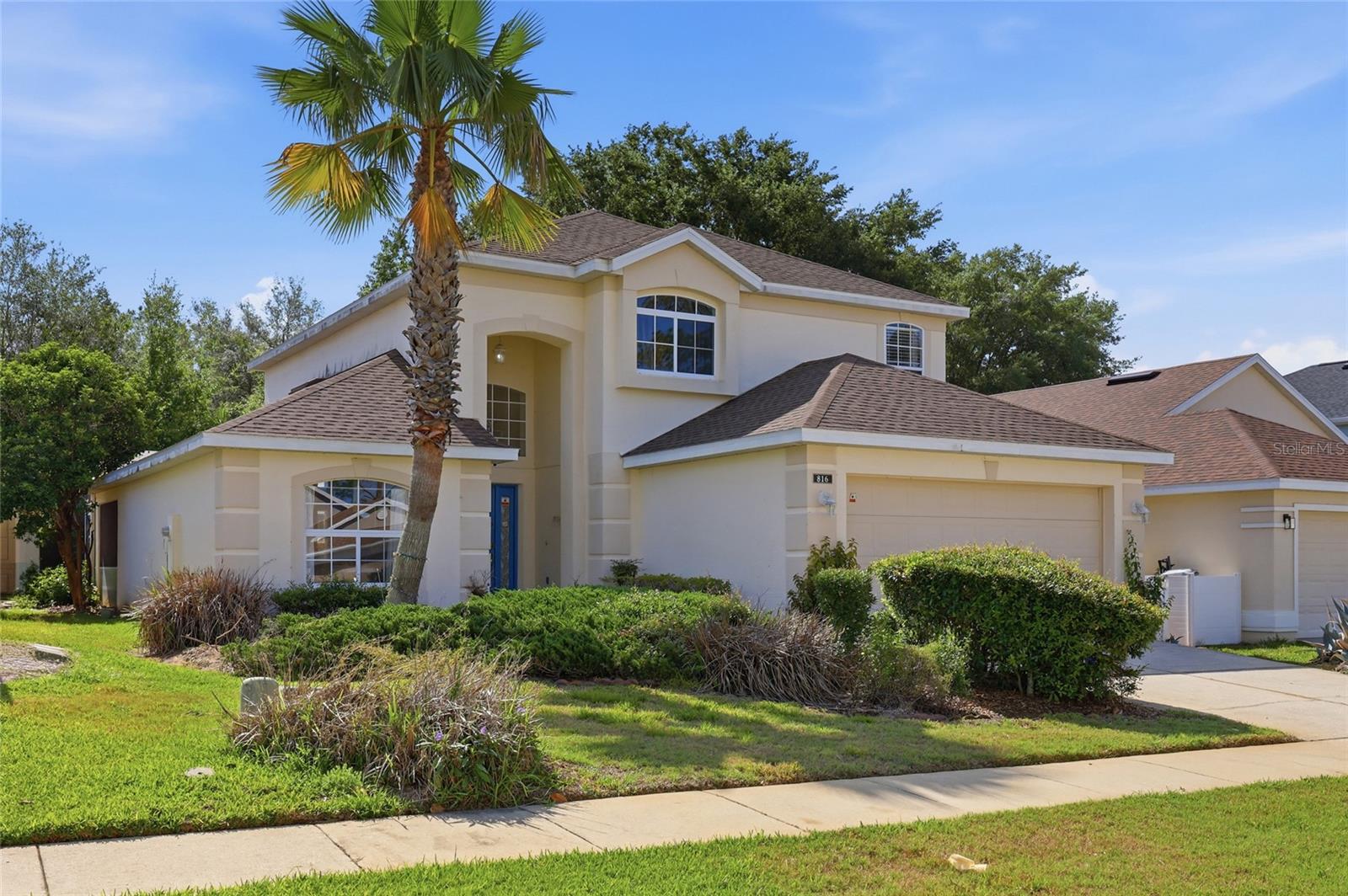 816 TROON CIRCLE