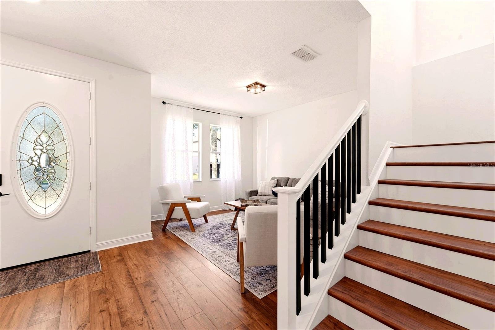 10143 MALPAS POINT photo 5