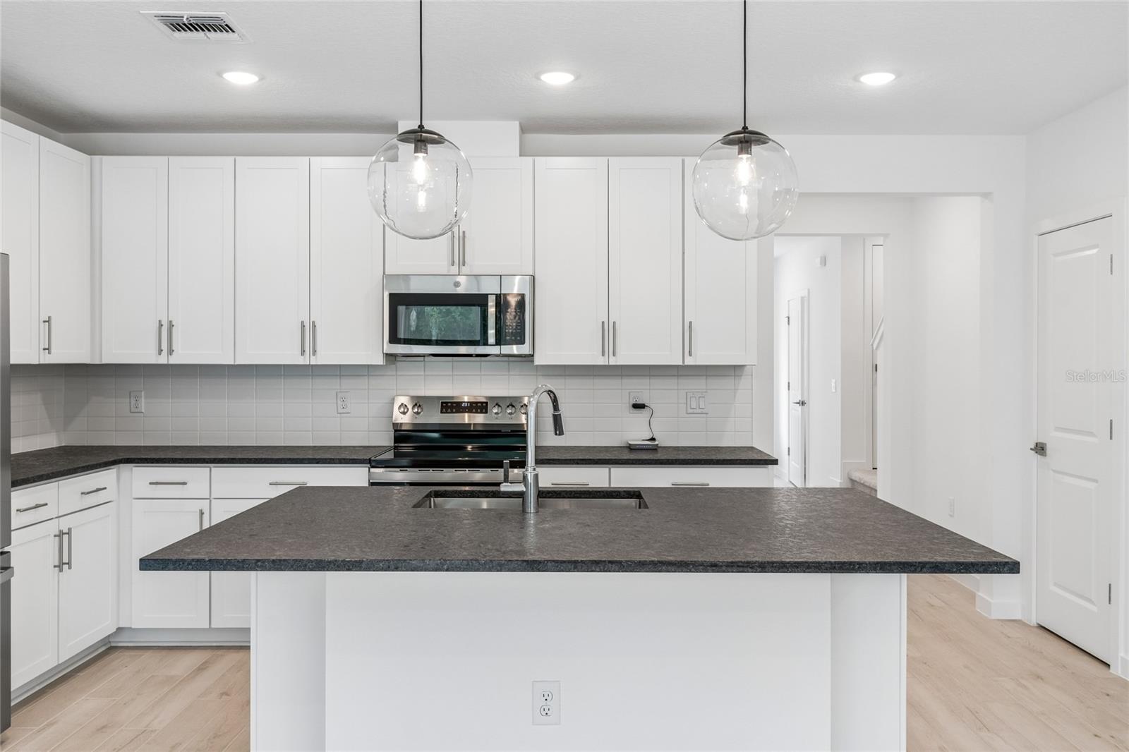 3414 WITHERS WAY photo 2