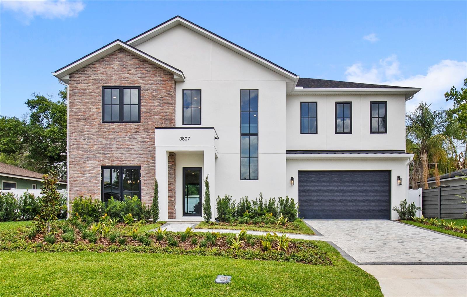 3807 PELICAN LANE photo 2