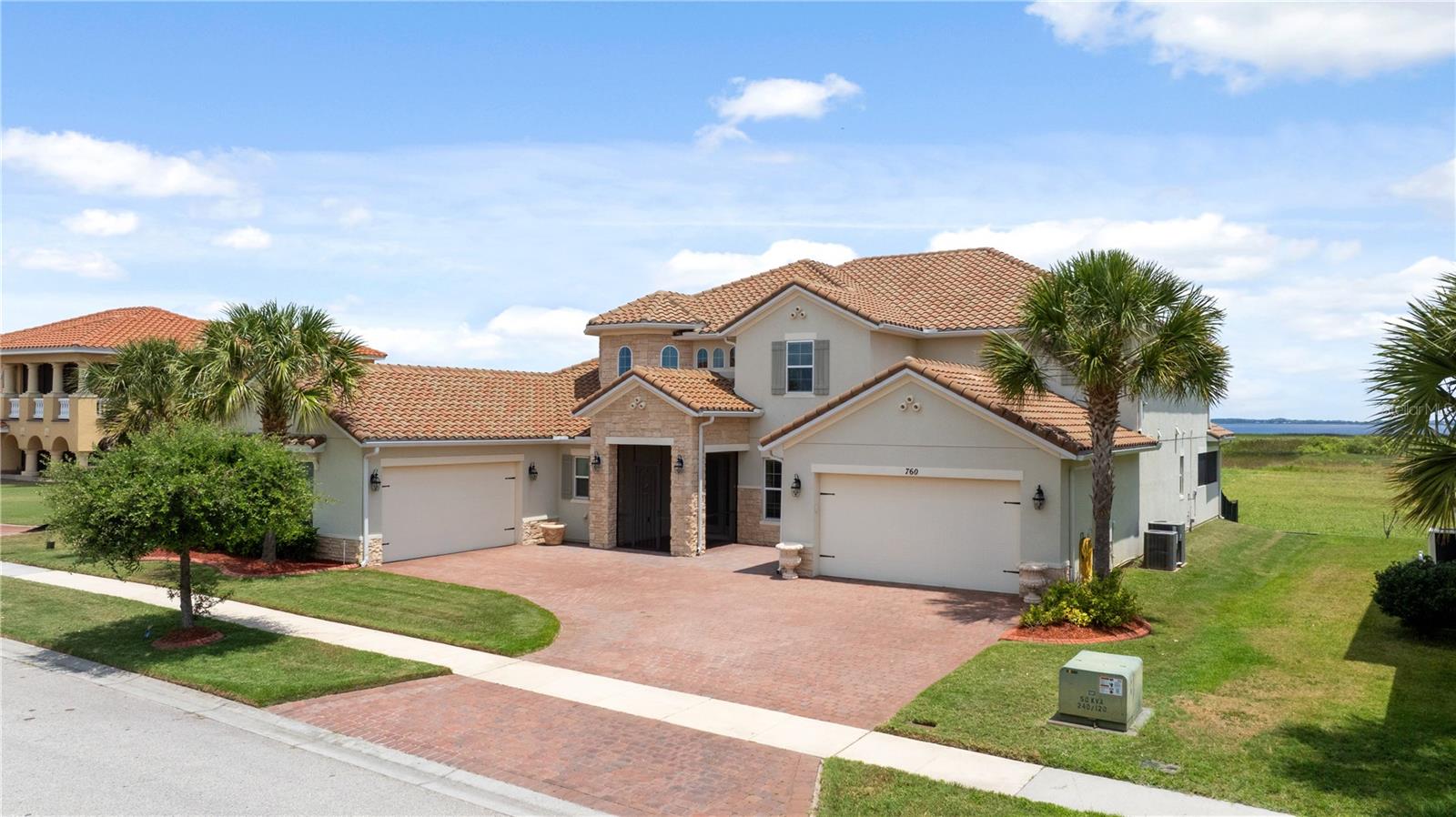 760 WINDLASS COURT