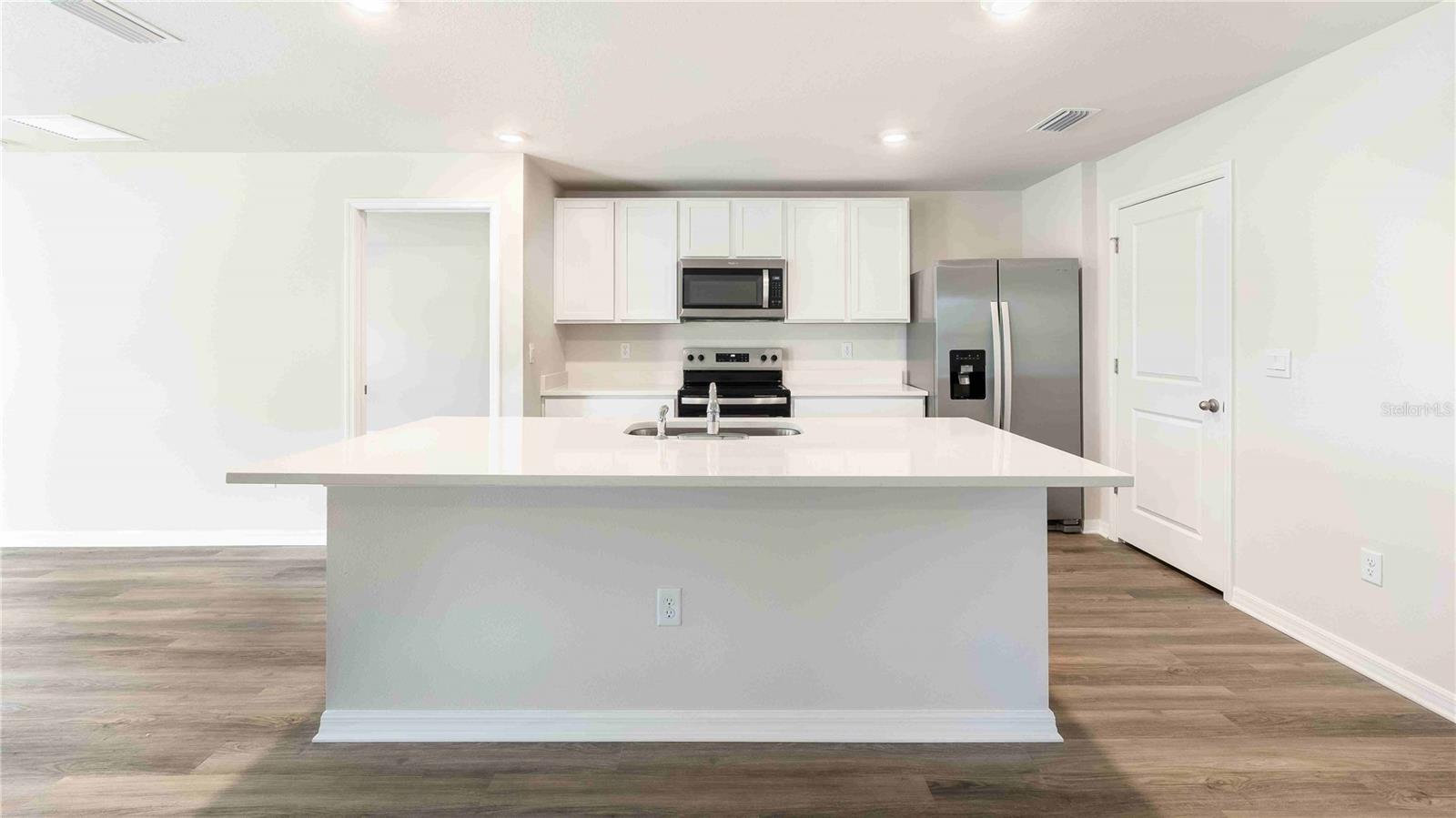 11908 MOUNTAIN ISLAND TRAIL photo 4