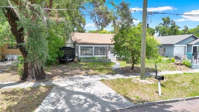 619 GRAND STREET photo 3