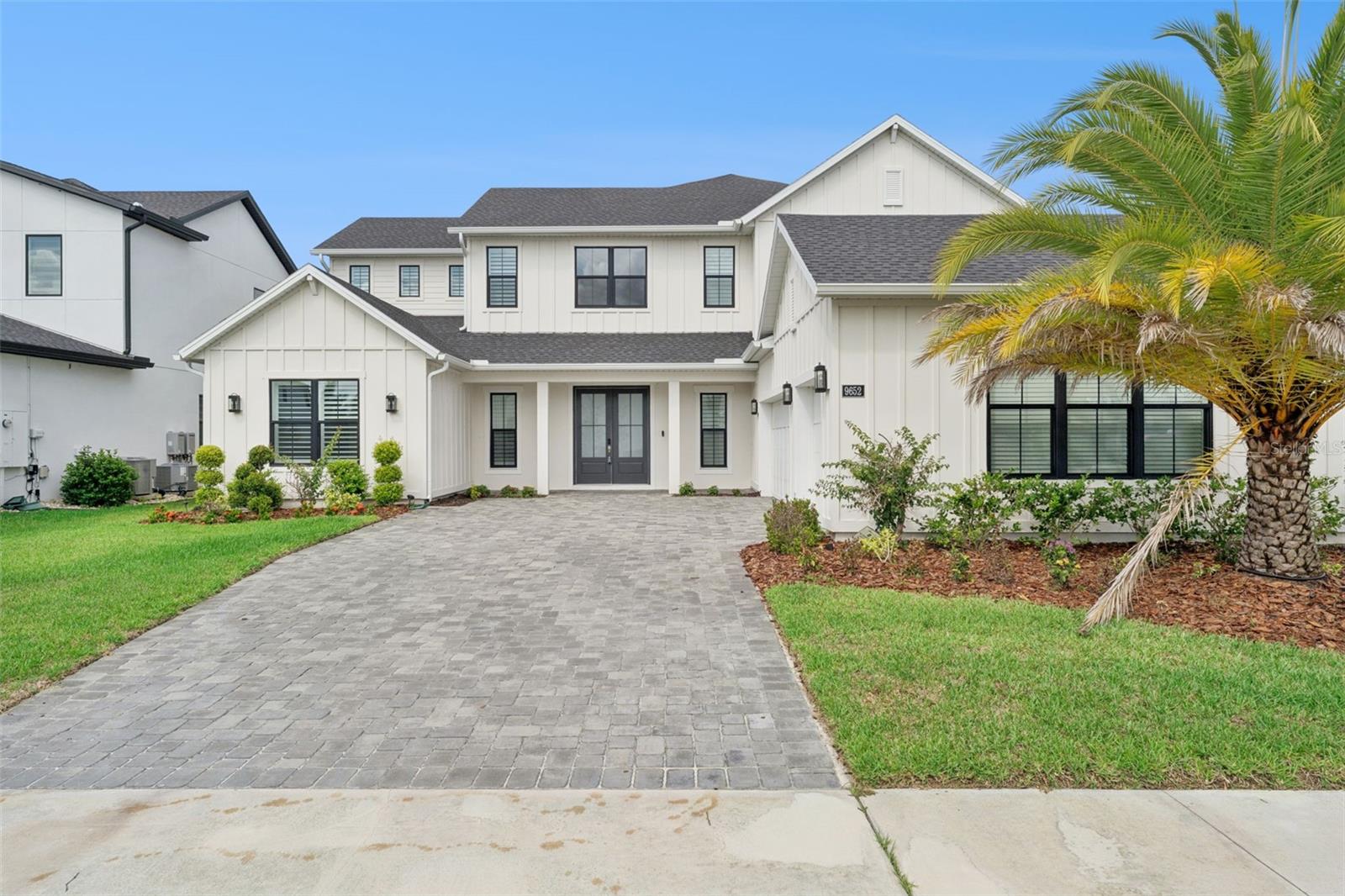 9652 ENGLISH LAUREL COURT