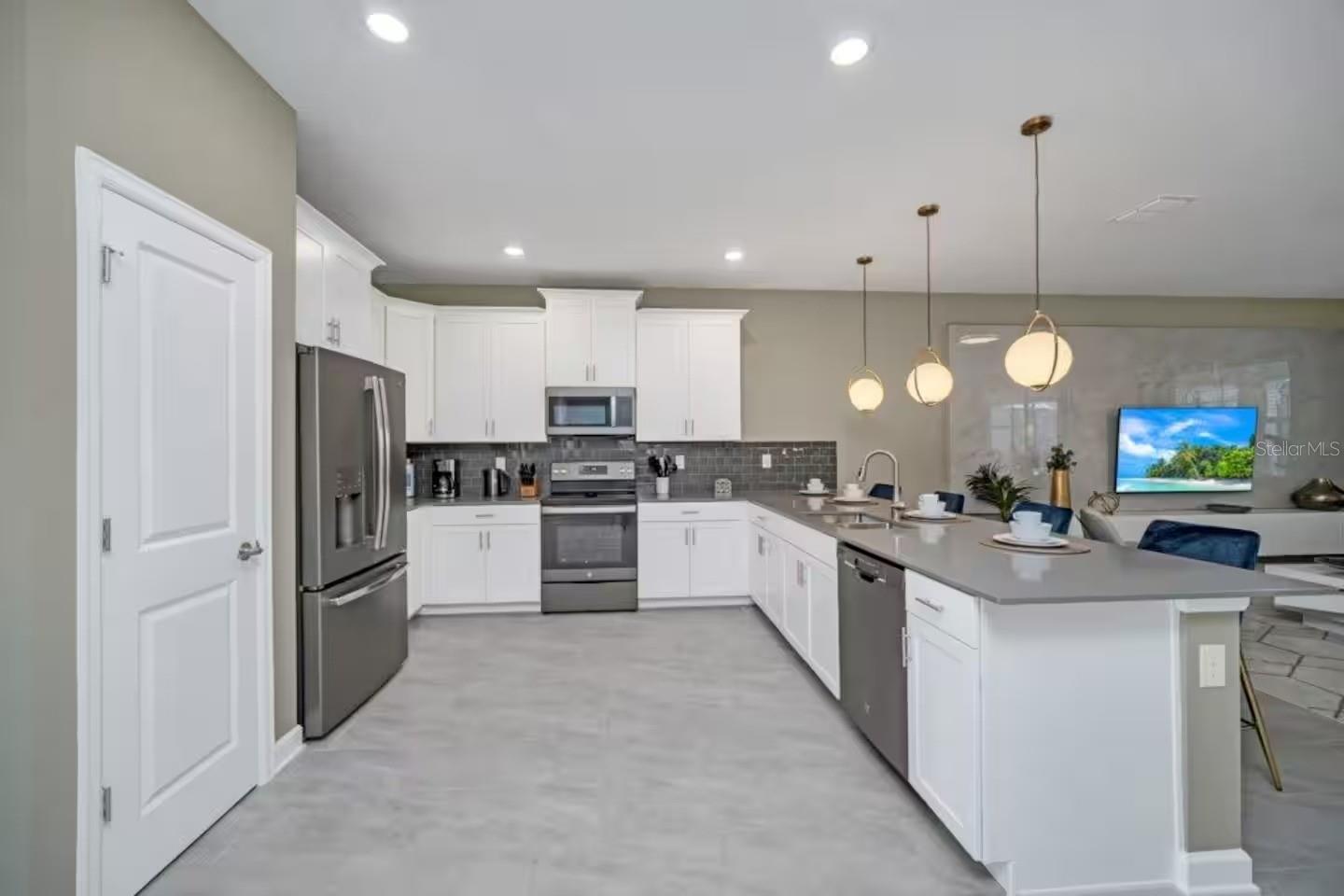 2854 Bookmark Drive — photo 7 of 60