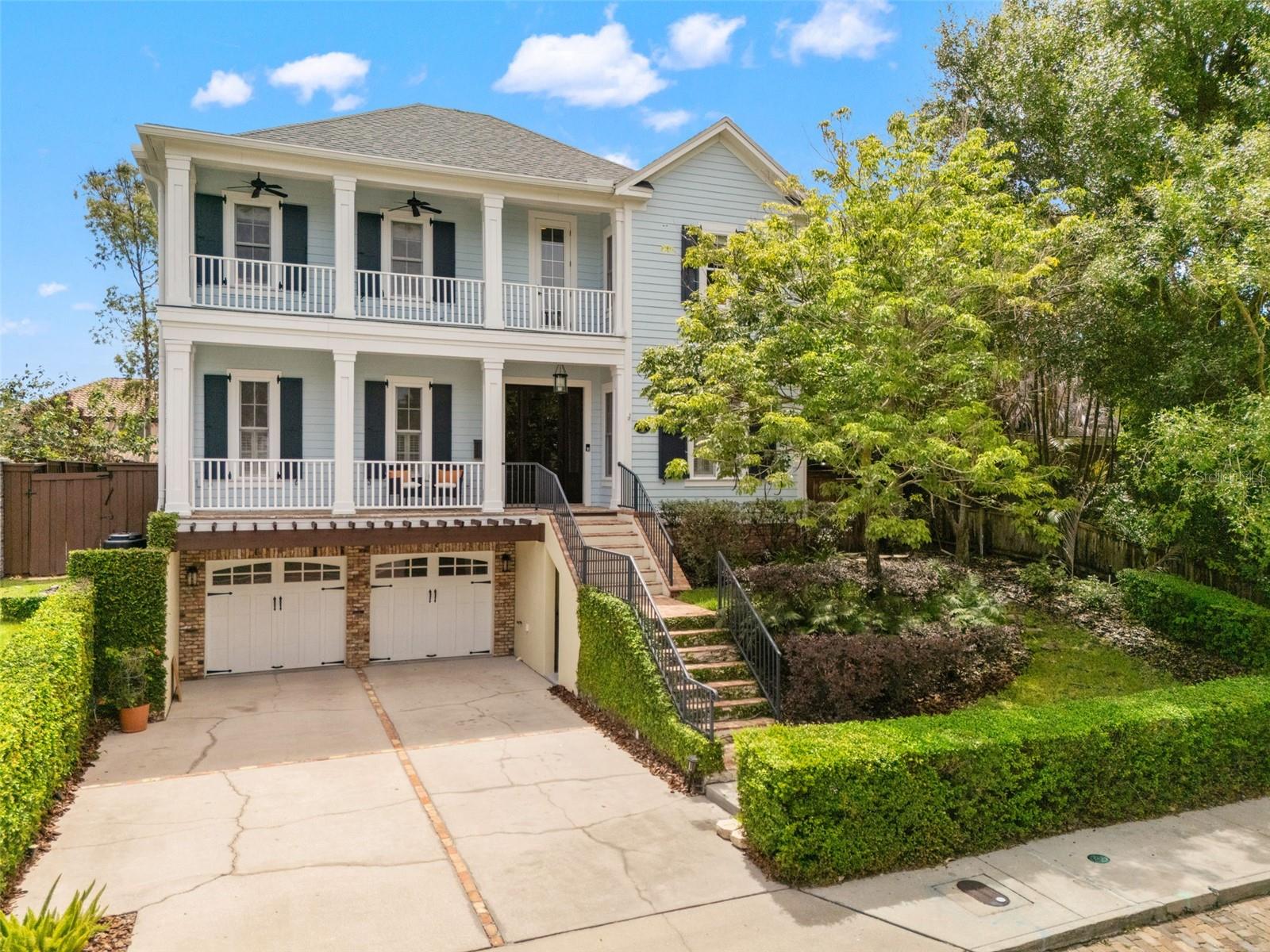 835 KENILWORTH TERRACE