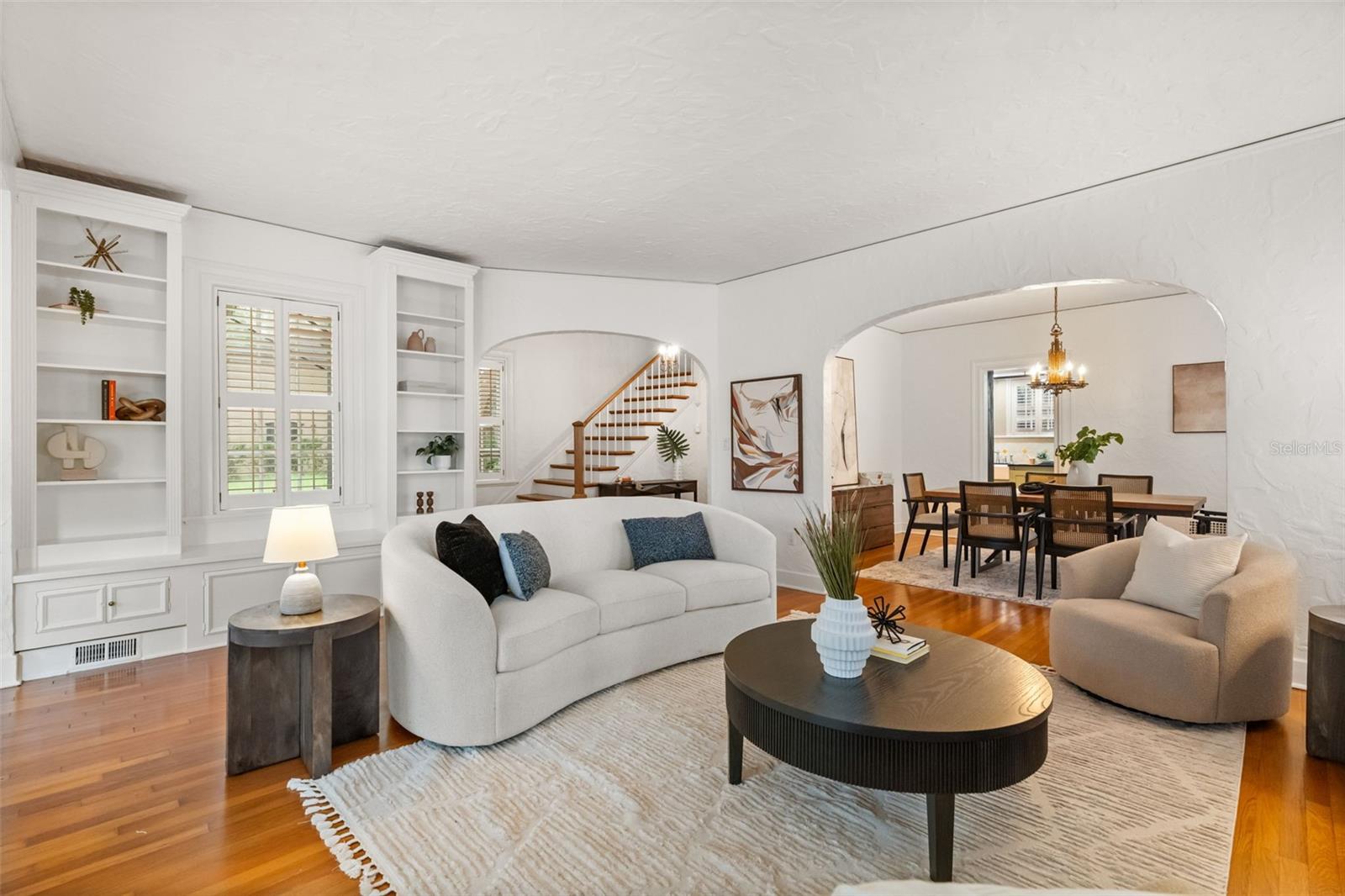 732 EDGEWATER DRIVE photo 4