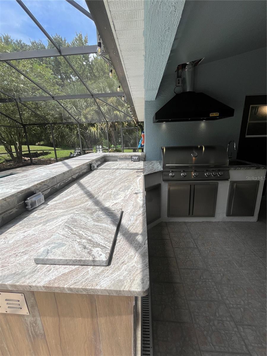 2461 WASSUM TRAIL photo 3
