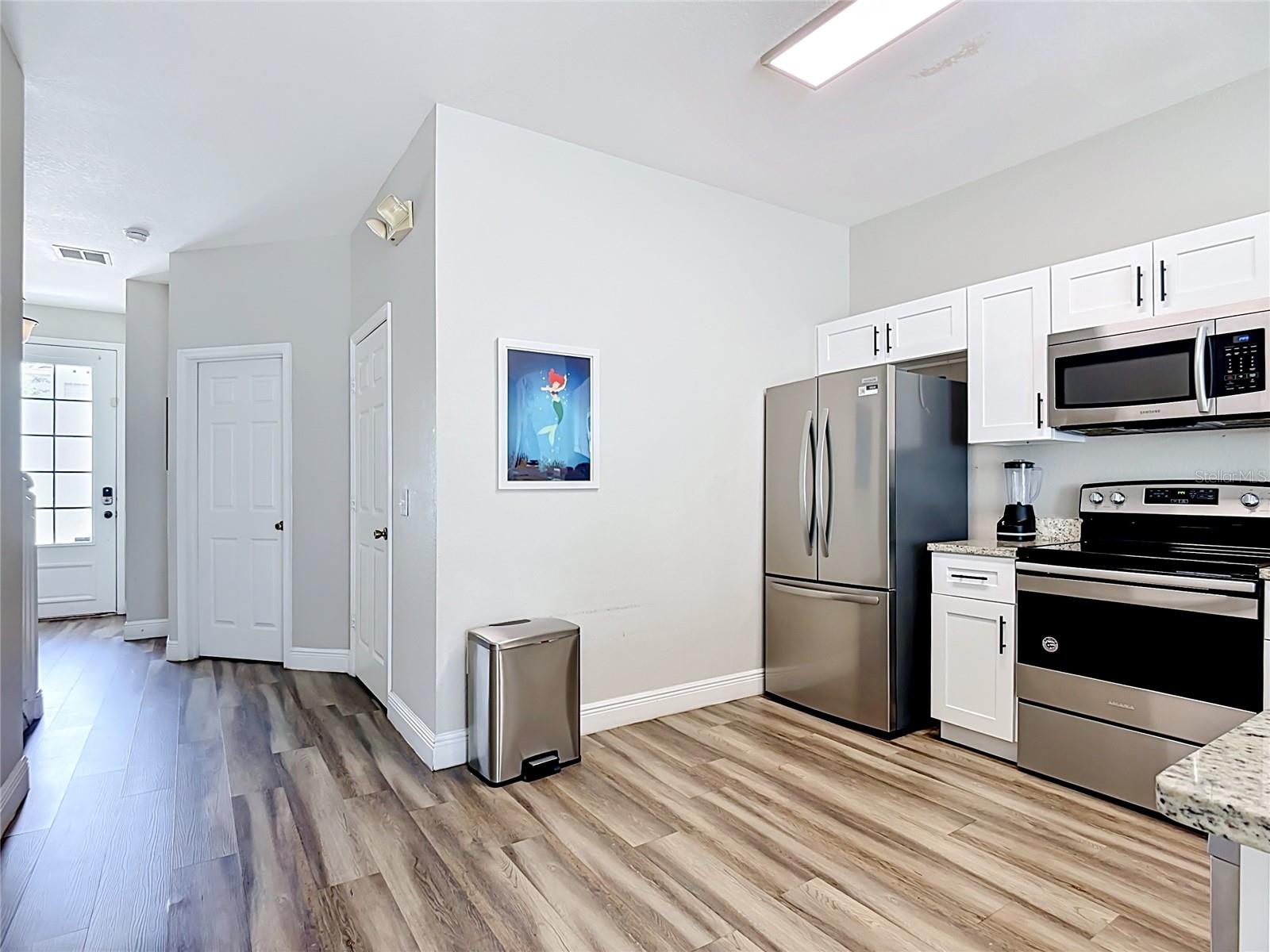 7674 Otterspool Street — photo 5 of 60