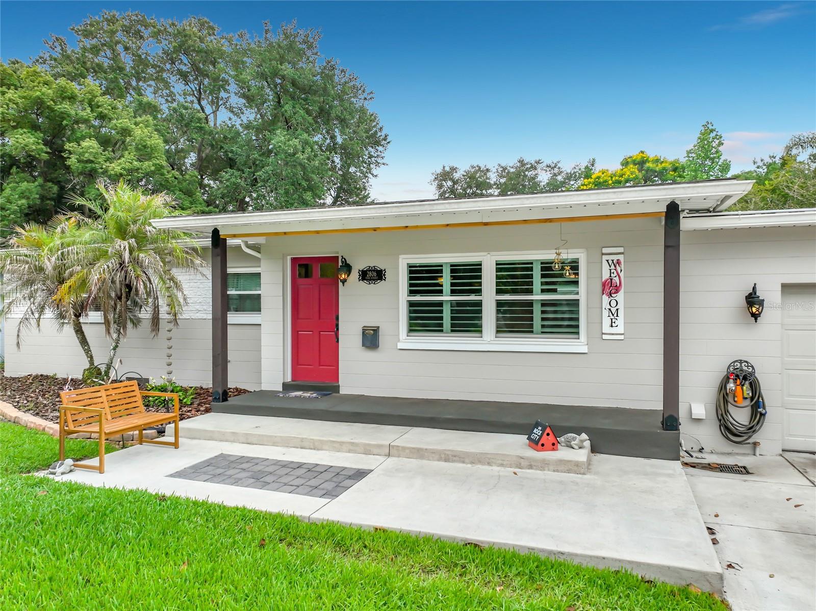 2806 VINE STREET photo 3
