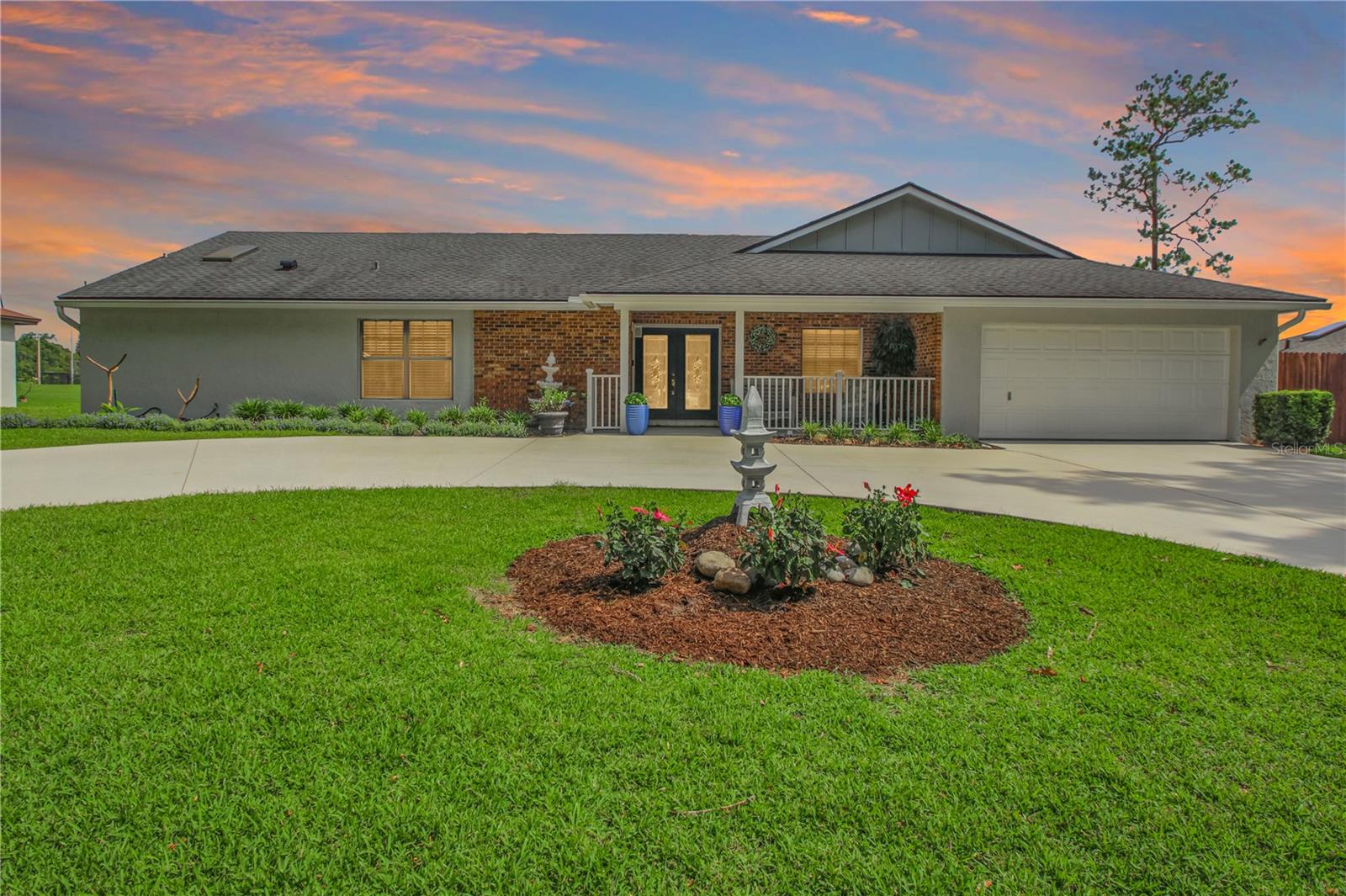 7243 WOODVILLE CRESCENT