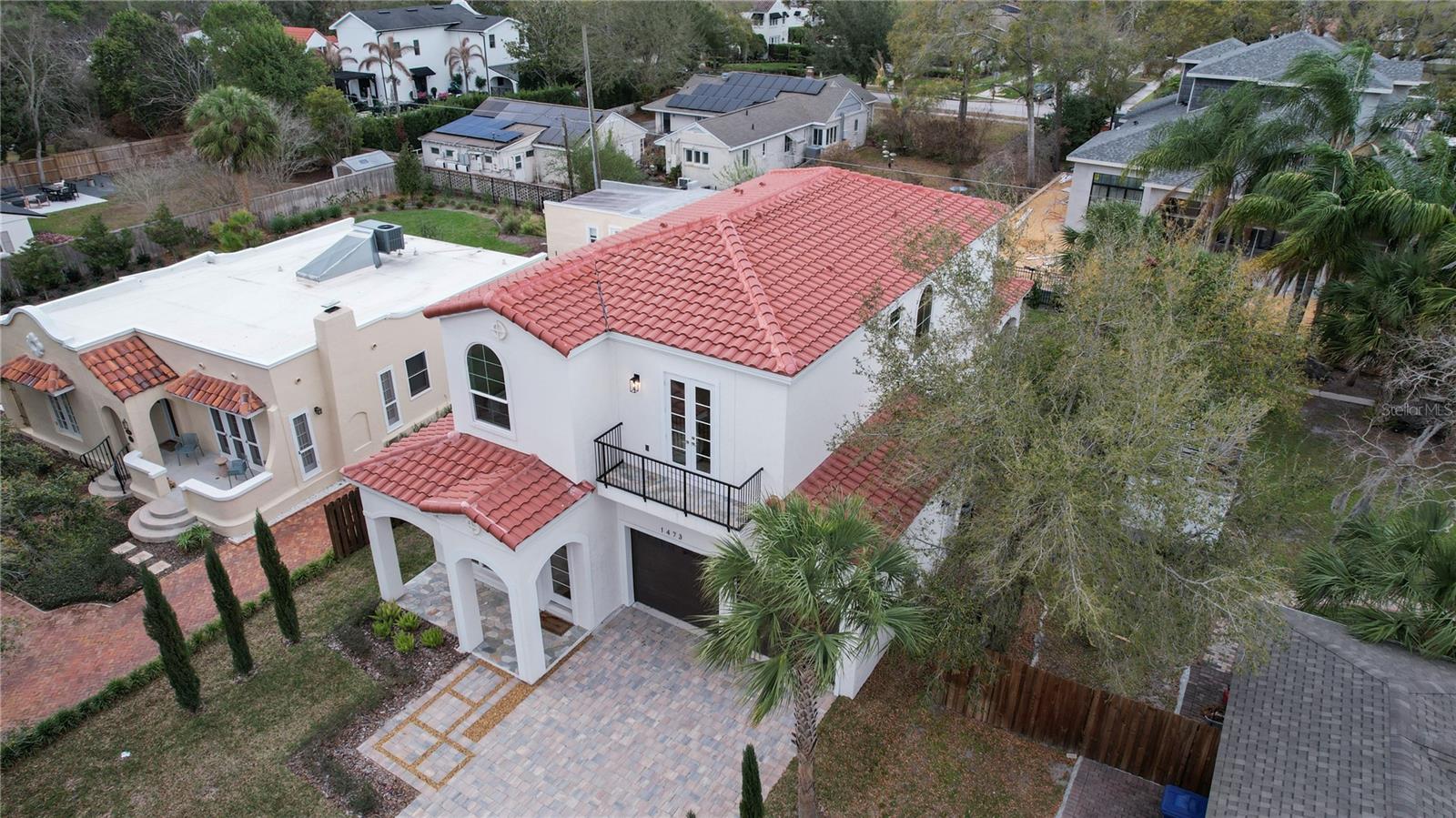 1473 BERKSHIRE AVENUE photo 3