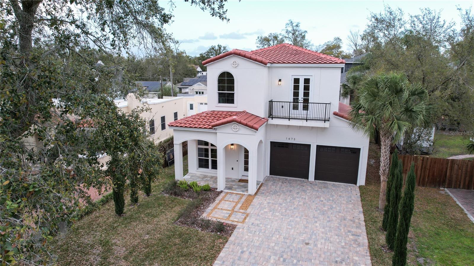 1473 BERKSHIRE AVENUE photo 4